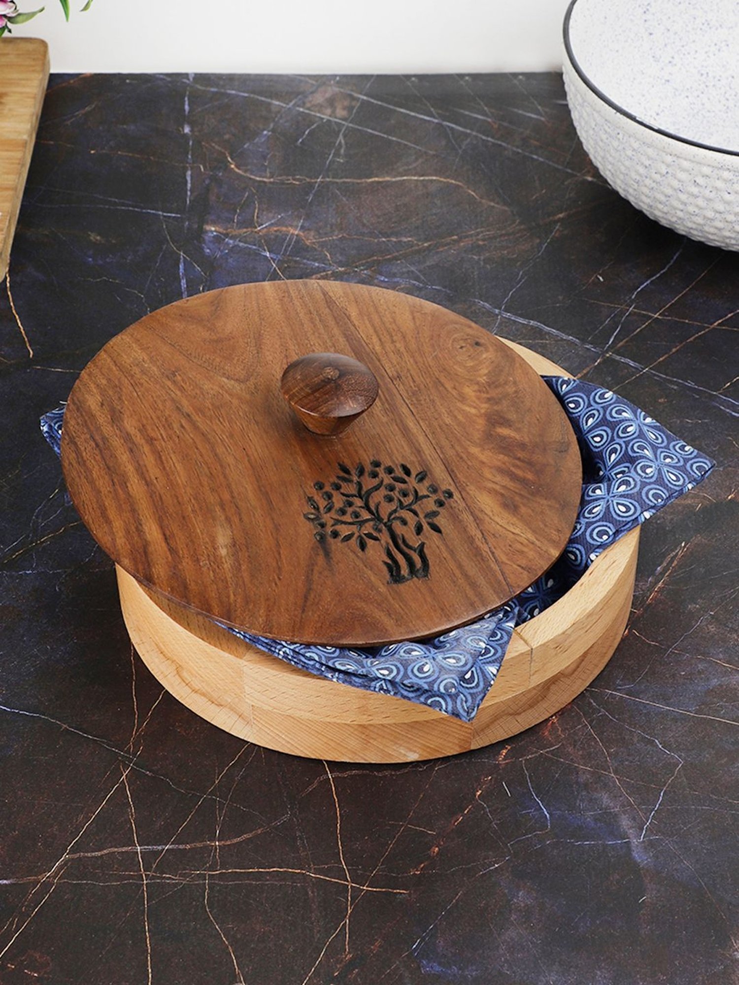 FnS Elantra Silver Stainless Steel Casserole With Lid (0.9 L)