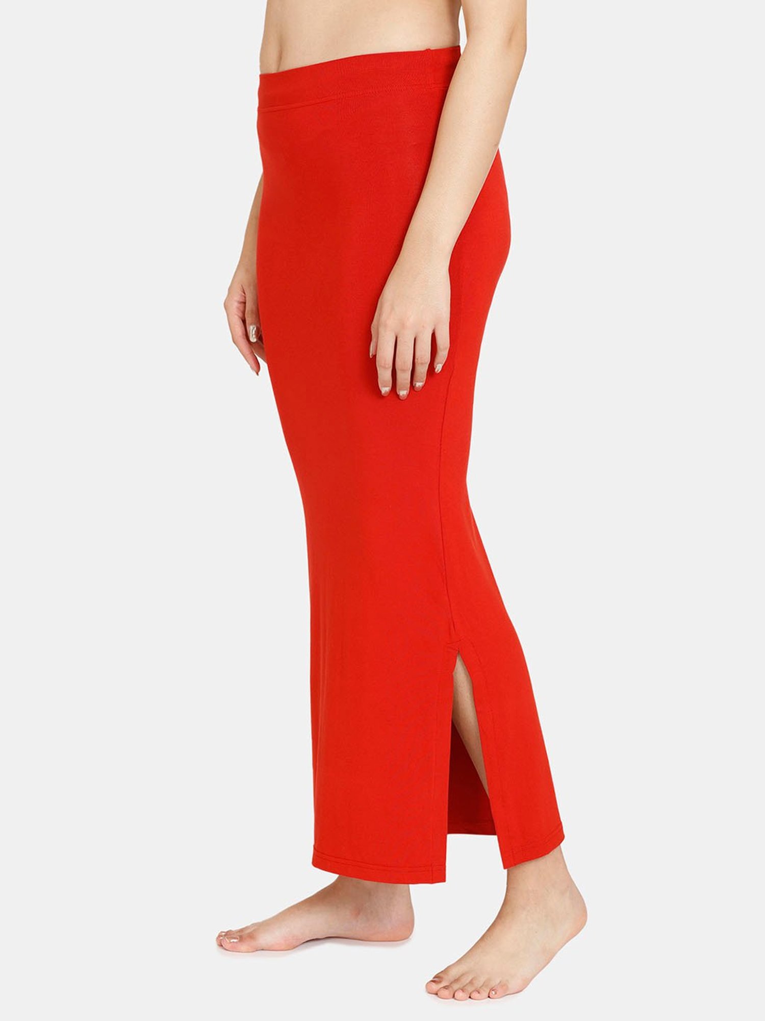 Rosaline by Zivame Red Regular Fit Saree Shapewear
