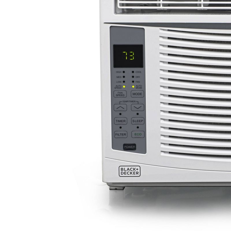 Sunpentown 14000-BTU Portable Air Conditioner White