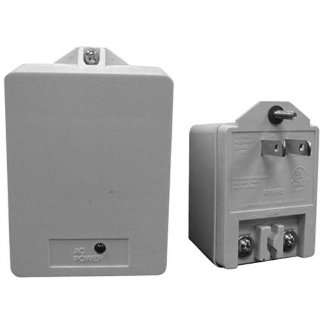 power supply for heavy duty camera housing with heated blower