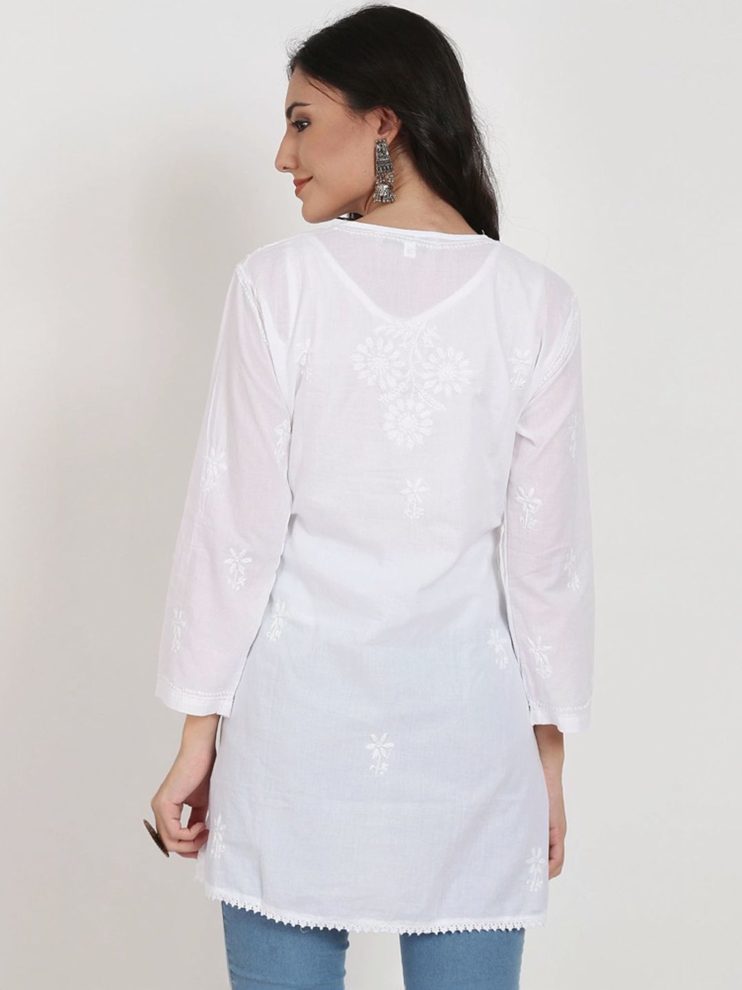 PARAMOUNT CHIKAN White Cotton Hand Embroidered Chikankari A Line Kurti