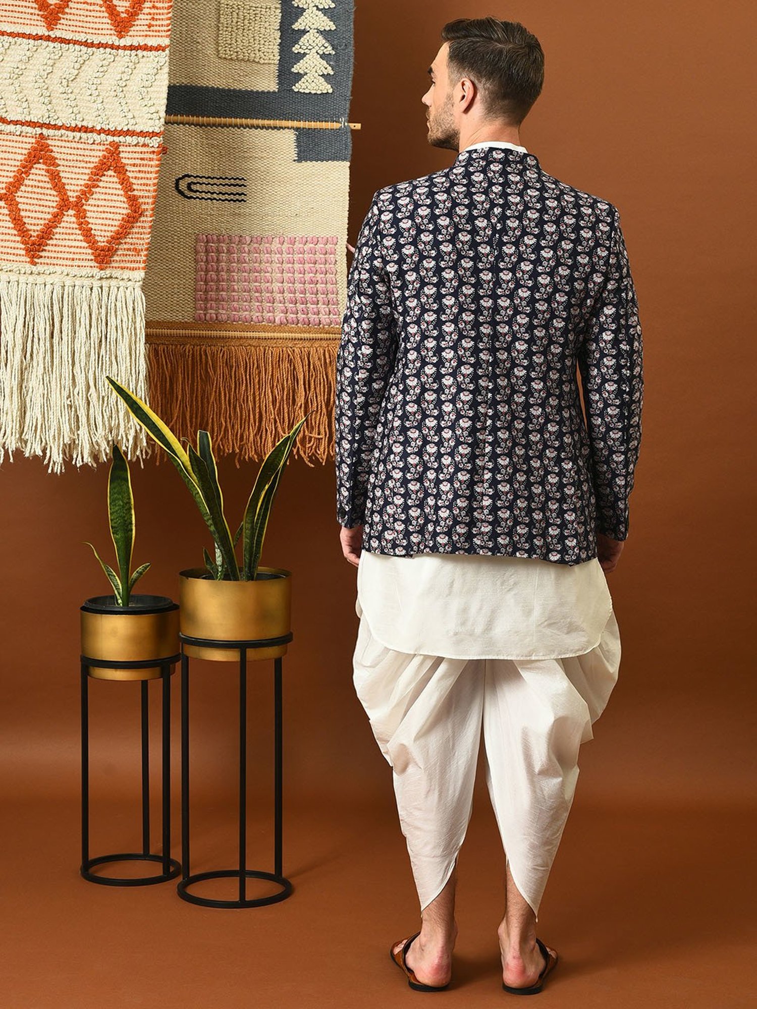 Hangup Off White Regular Fit Print Kurta & Harem With Jacket