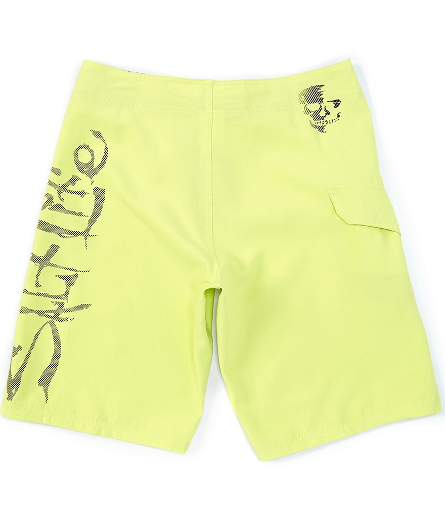 Salt Life Stealth Bomberz 22#double; Outseam Board Shorts
