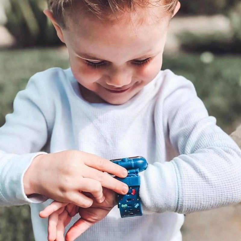 PlayZoom 2 DC Comics Kids' Smartwatch: Red Wonder Woman Star