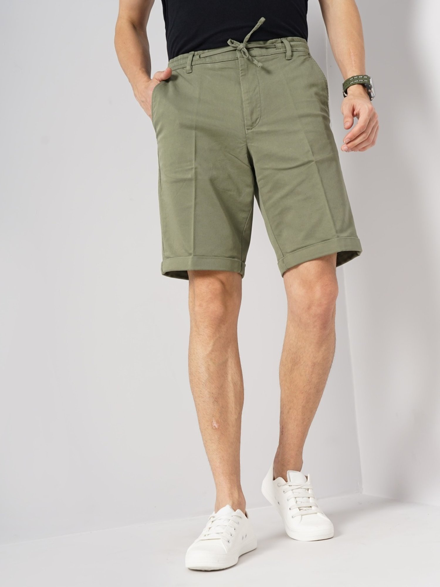 Celio Vert Loose Fit Shorts