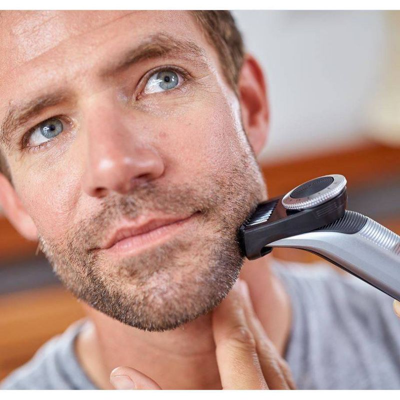 Philips Norelco OneBlade Pro Hybrid Rechargeable Men's Electric Shaver and Trimmer - QP6520/70