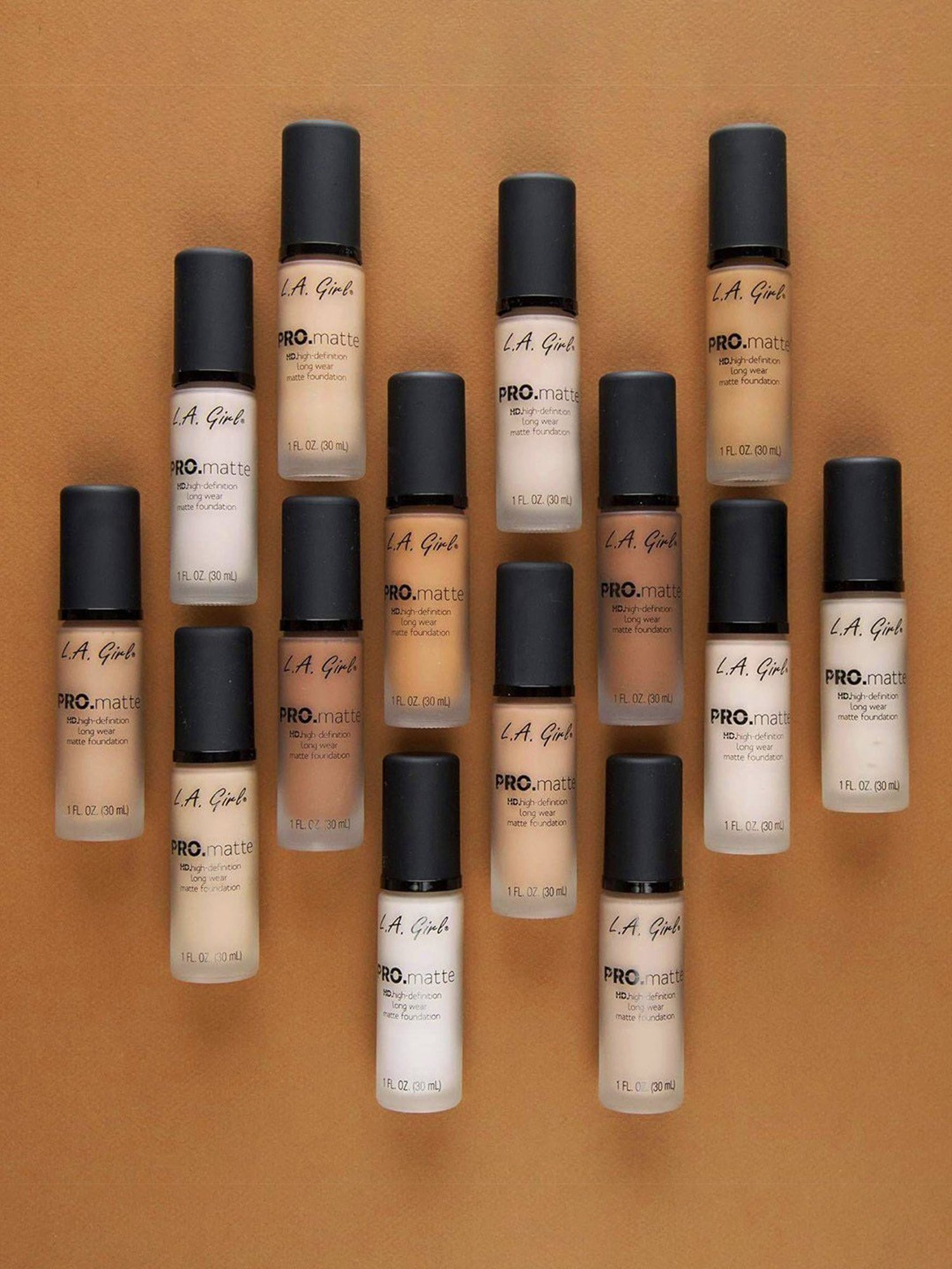 L.A. Girl PRO.Matte Foundation Bisque - 30 ml