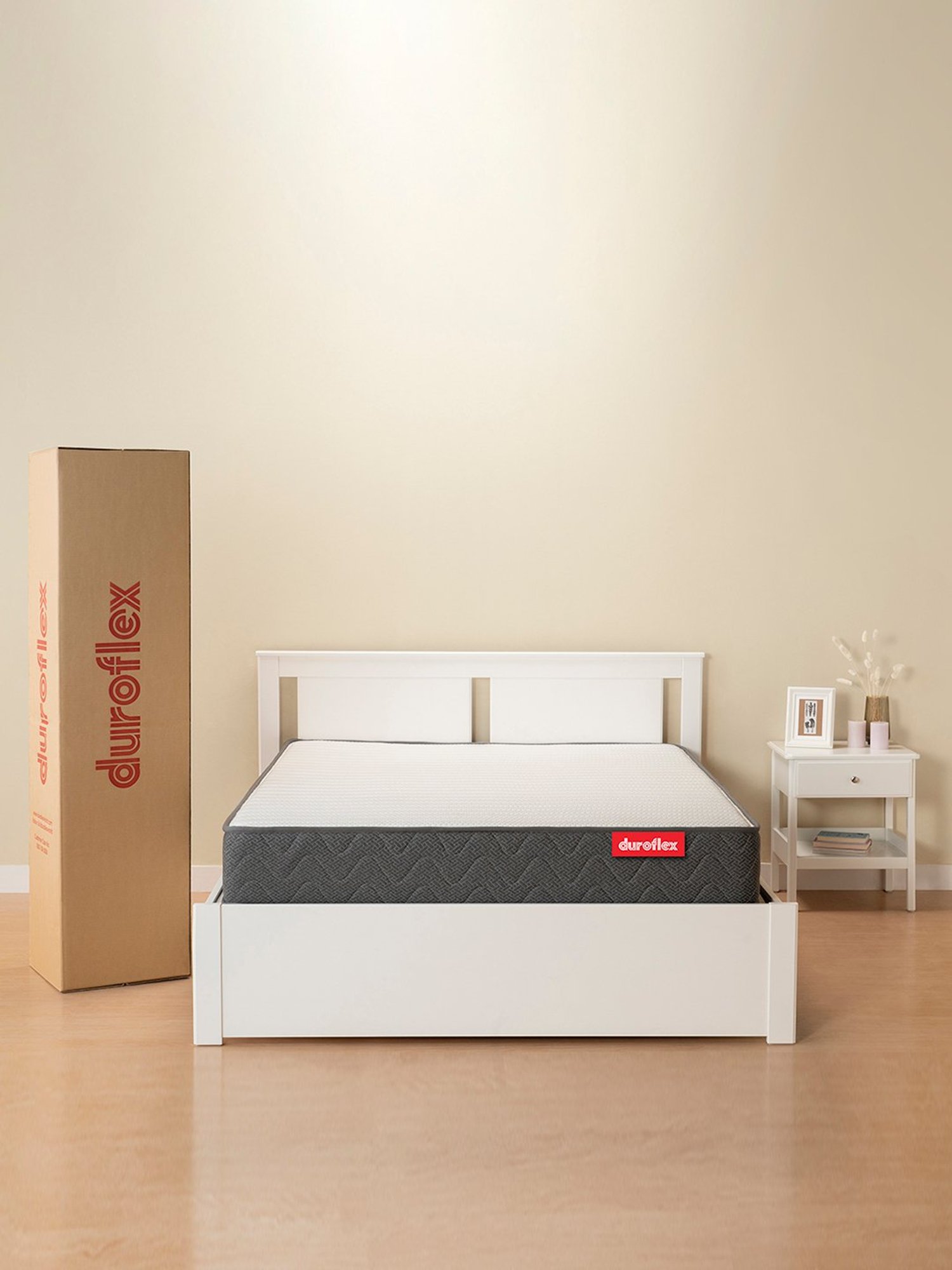 Duroflex LiveIn Bounce White & Black Foam Hybrid Roll 3 Zone Pocket Spring Single Mattress