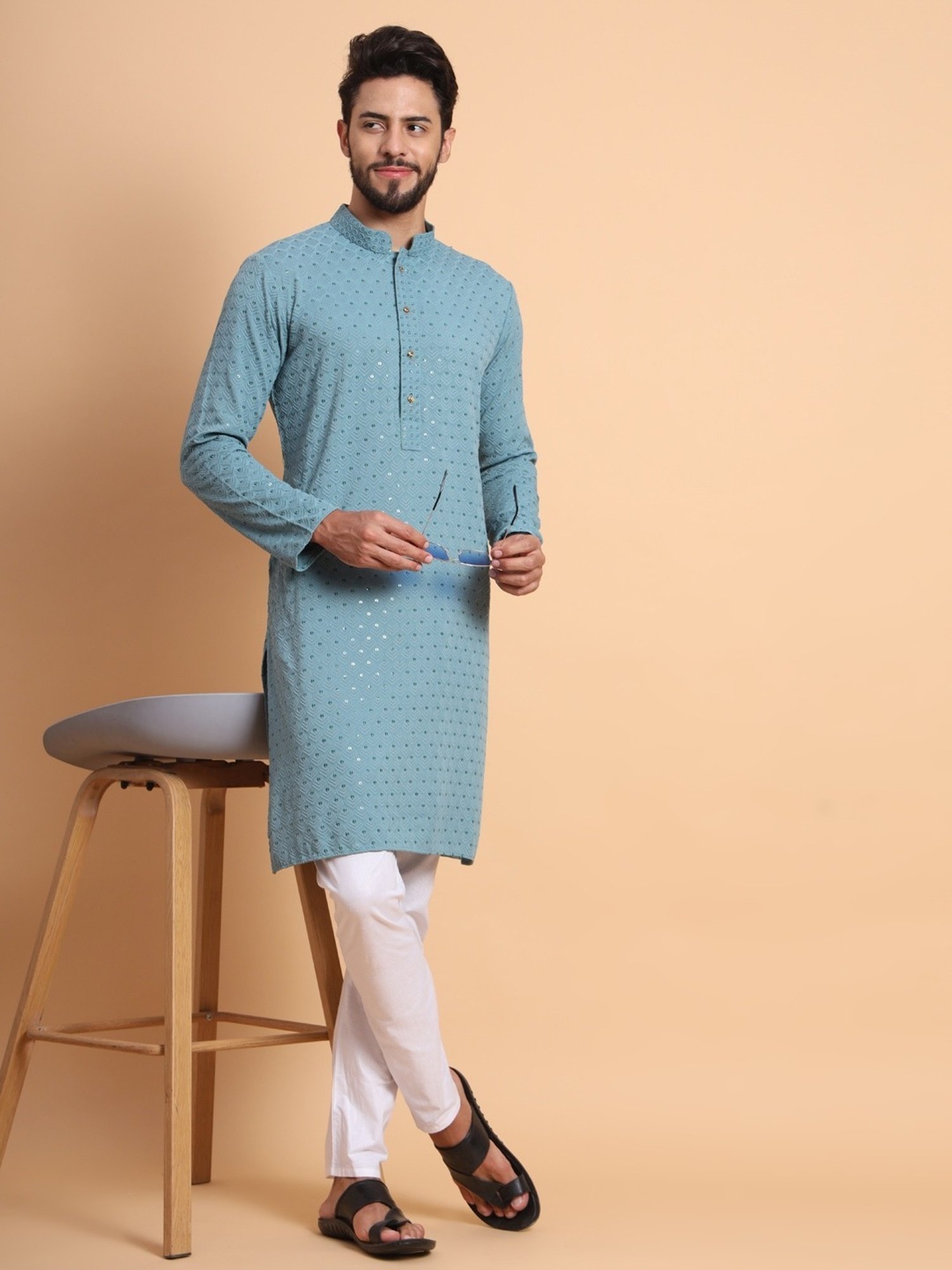 SWAGG INDIA Sky Blue Regular Fit Embroidered Kurta