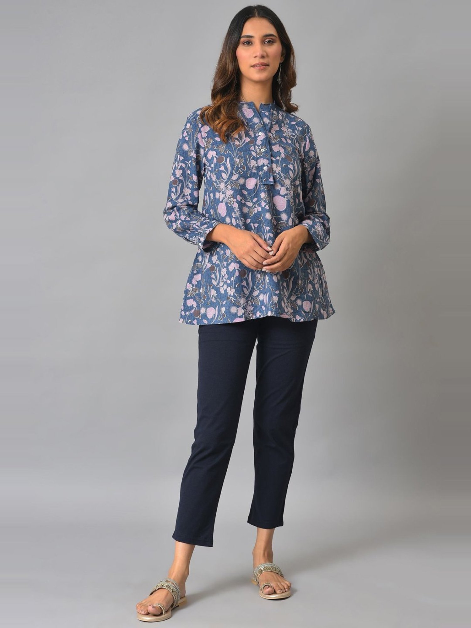 W Blue Floral Print Top