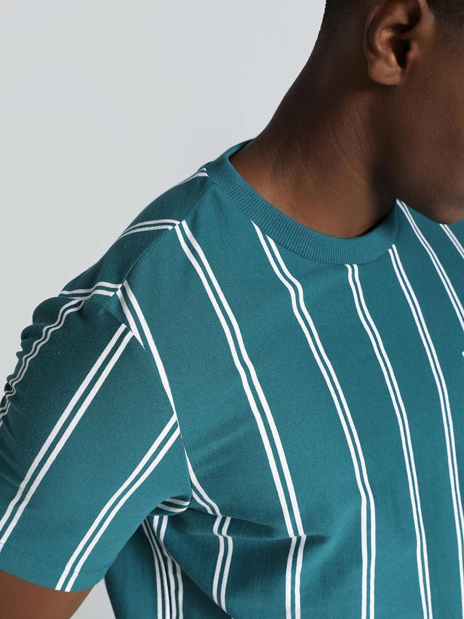 Puma Sports Club Green Cotton Regular Fit Striped T-Shirt