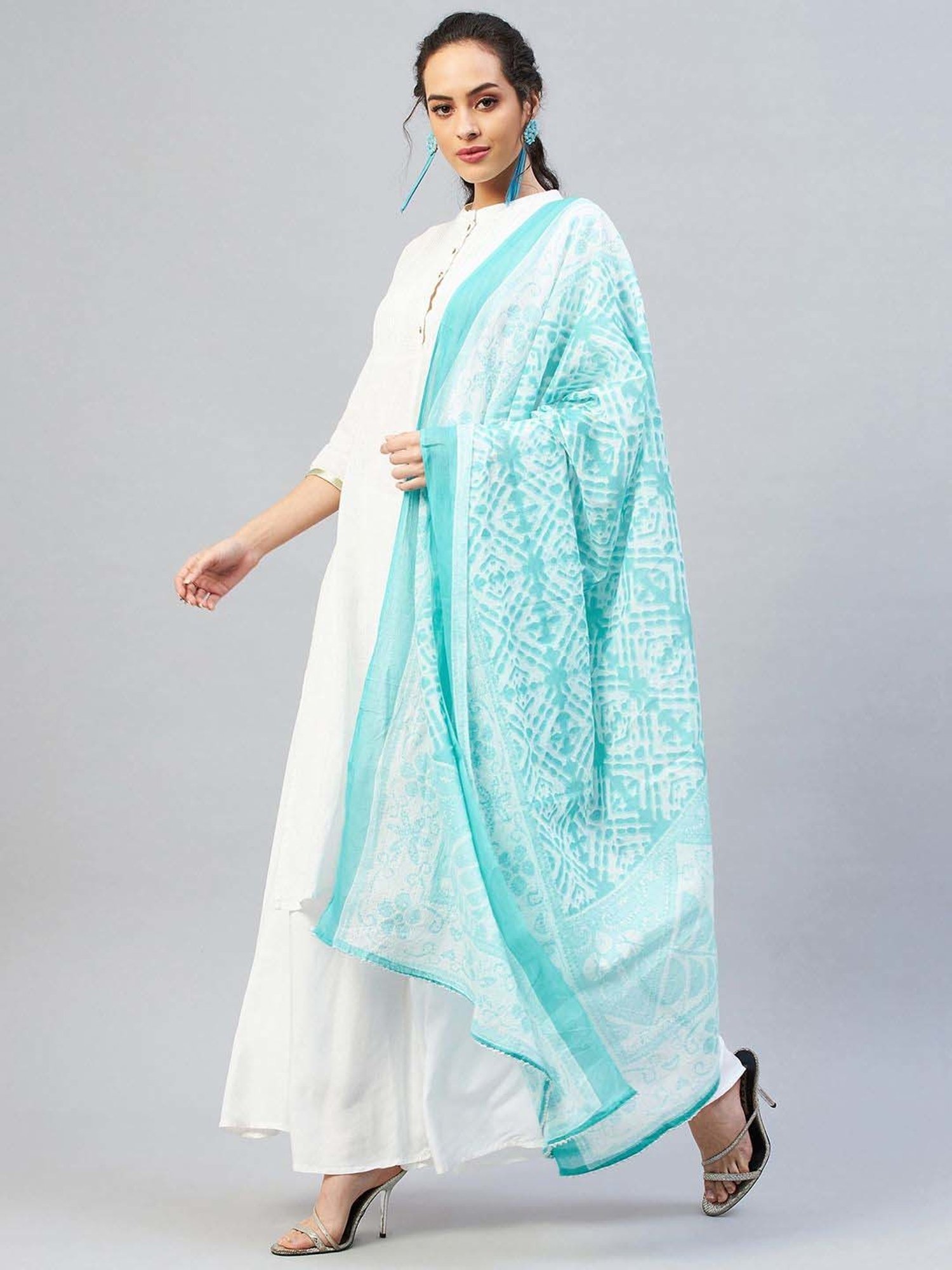 Inweave Blue Printed Dupatta