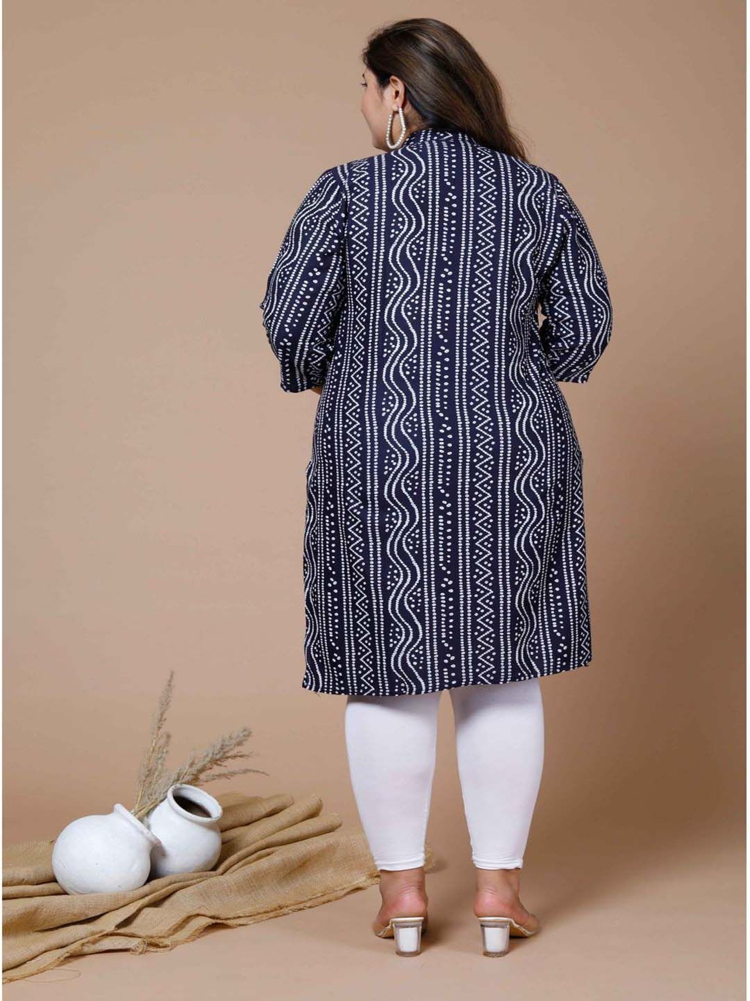 Miravan Blue Embroidered Straight Kurta