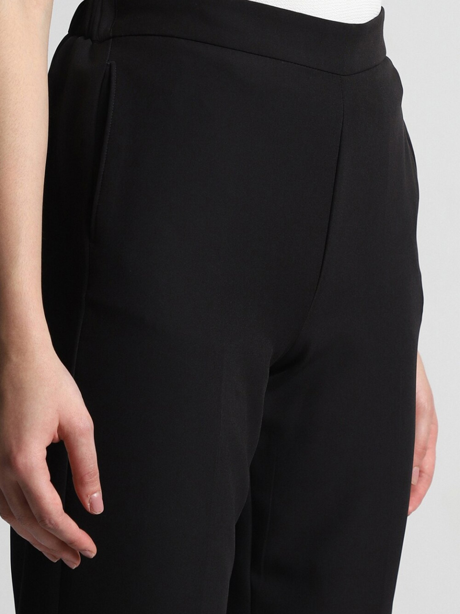 Crozo By Cantabil Black Checks Regular Fit Mid Rise Trousers