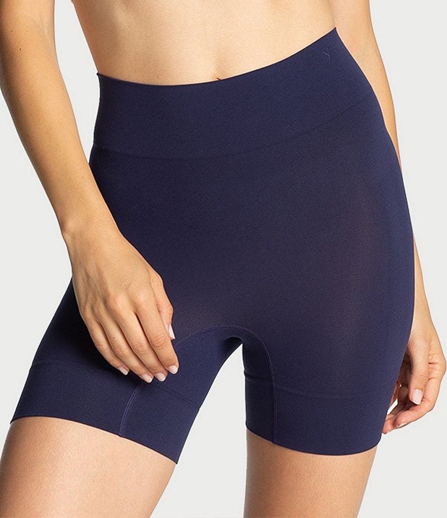 Yummie Bria Comfortably Curved Shaping Short