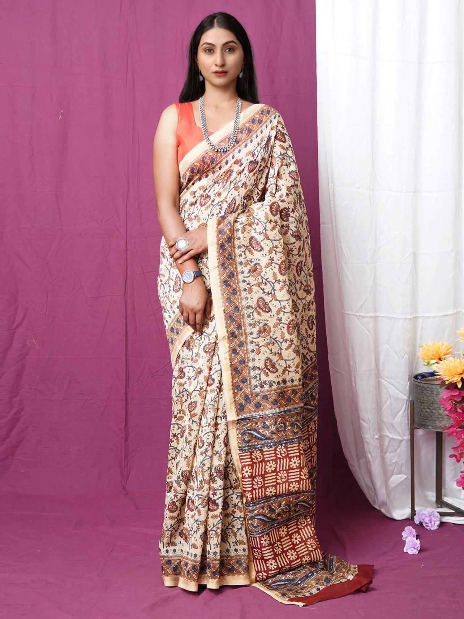 Unnati Silks Cream Printed Saree With Unstitched Blouse