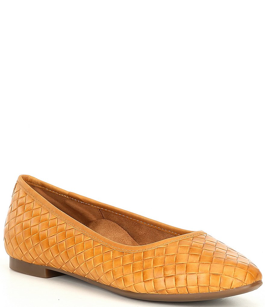 Jack Rogers Blair Pointed Toe Bow Leather Flats