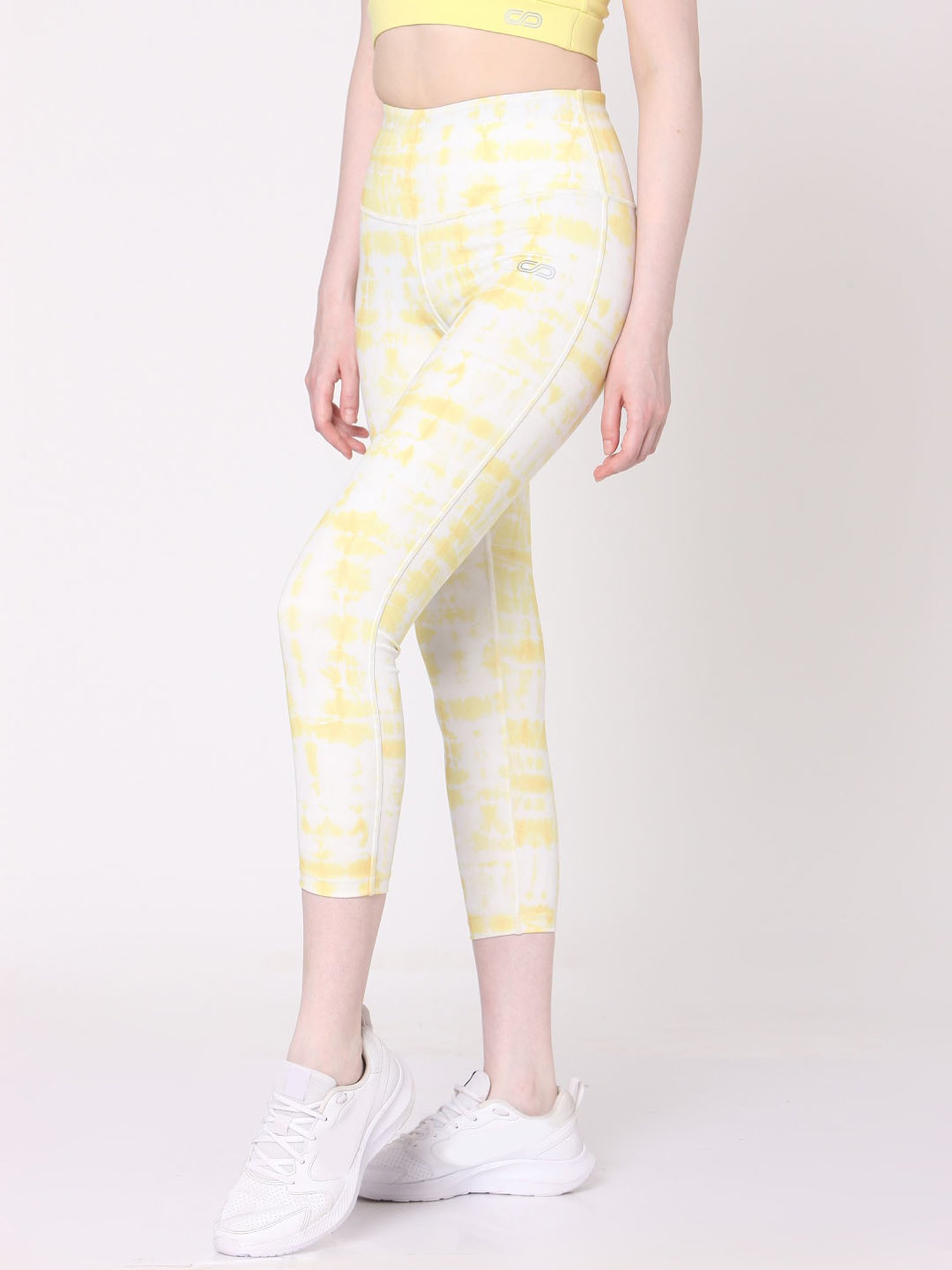 SILVERTRAQ White & Yellow Tie - Dye Capris