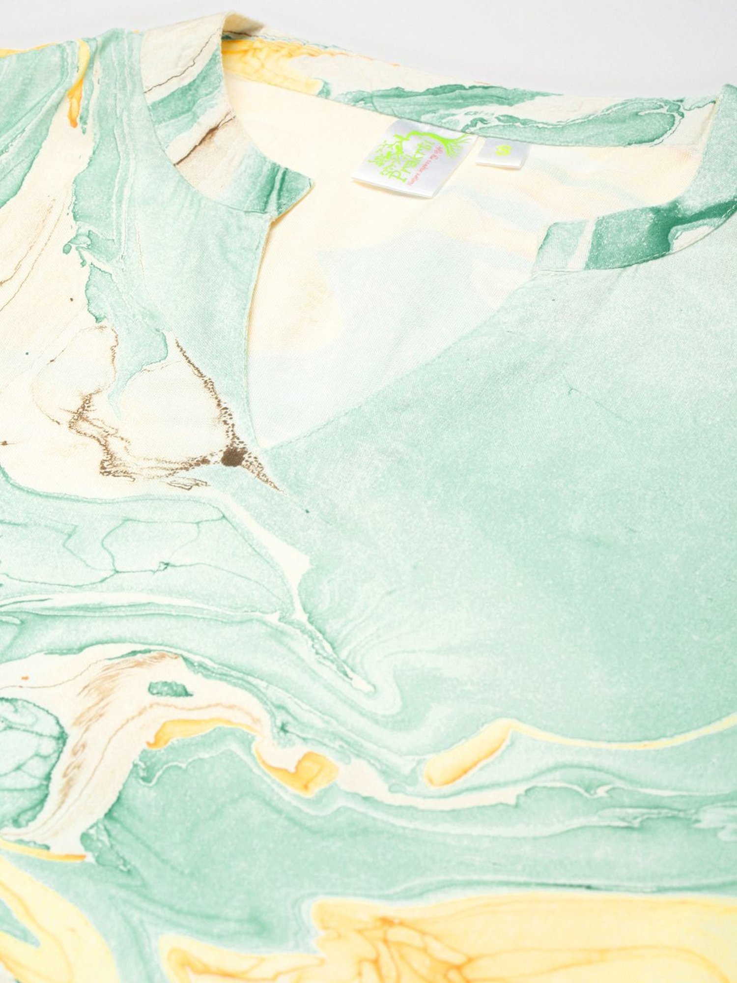 Prakrti Green Printed Top Short Pant Set