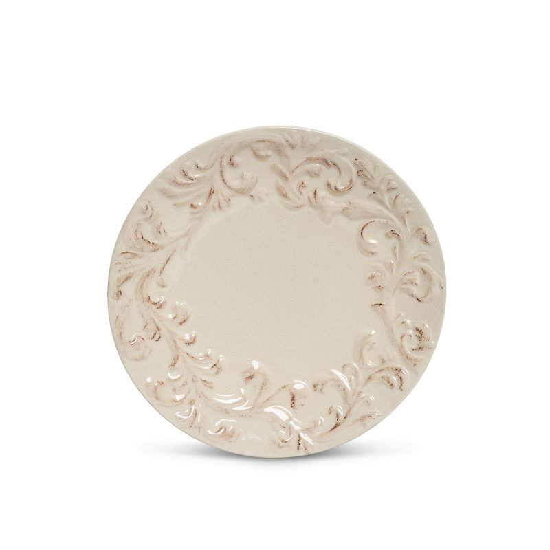 GG Collection Cream Ceramic Dinner Plates Embossed with Acanthus Leaf Pattern (Set of 4)
