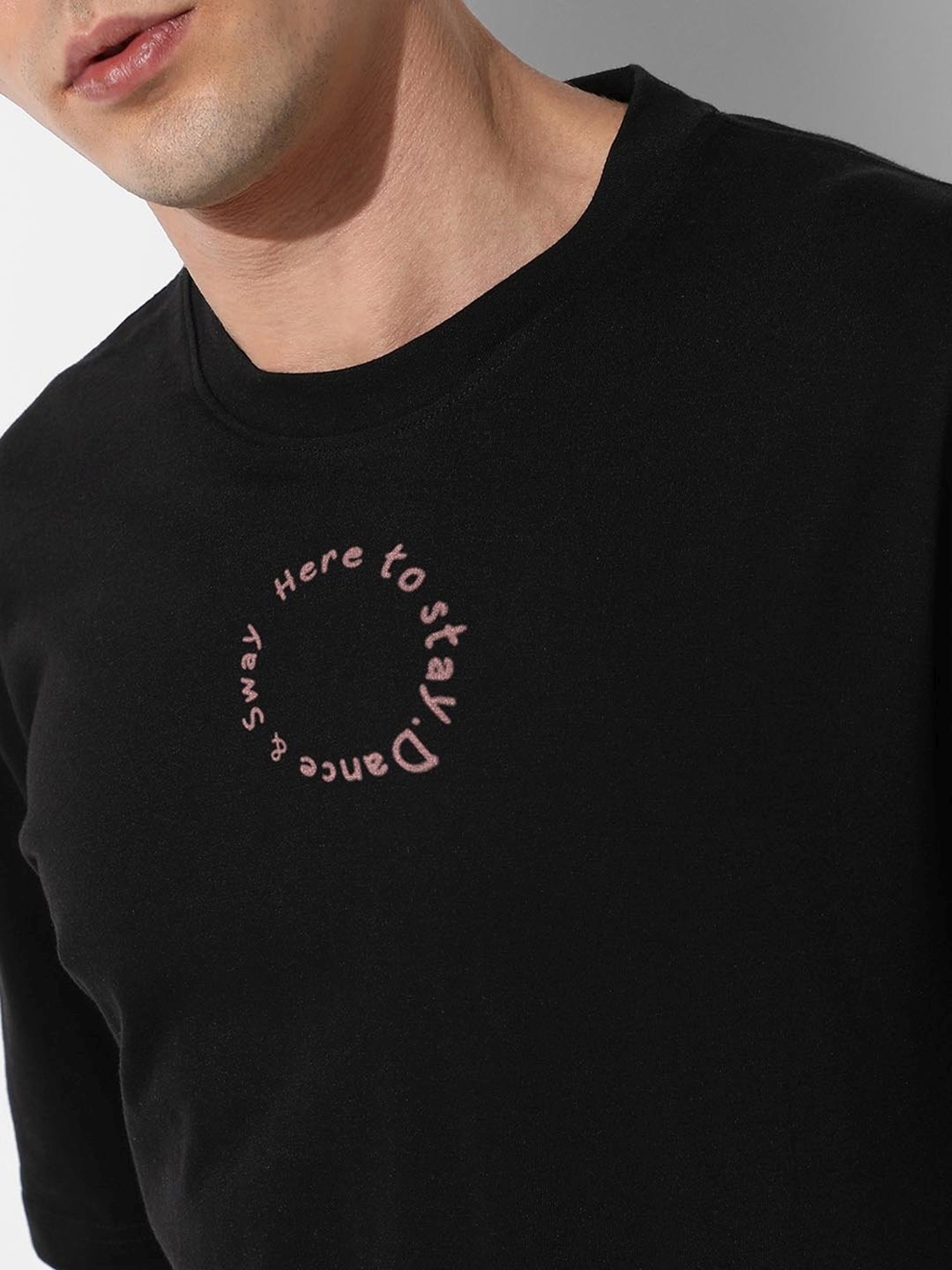 Campus Sutra Black Regular Fit Oversized Earth Dance Printed Co-Ord Set