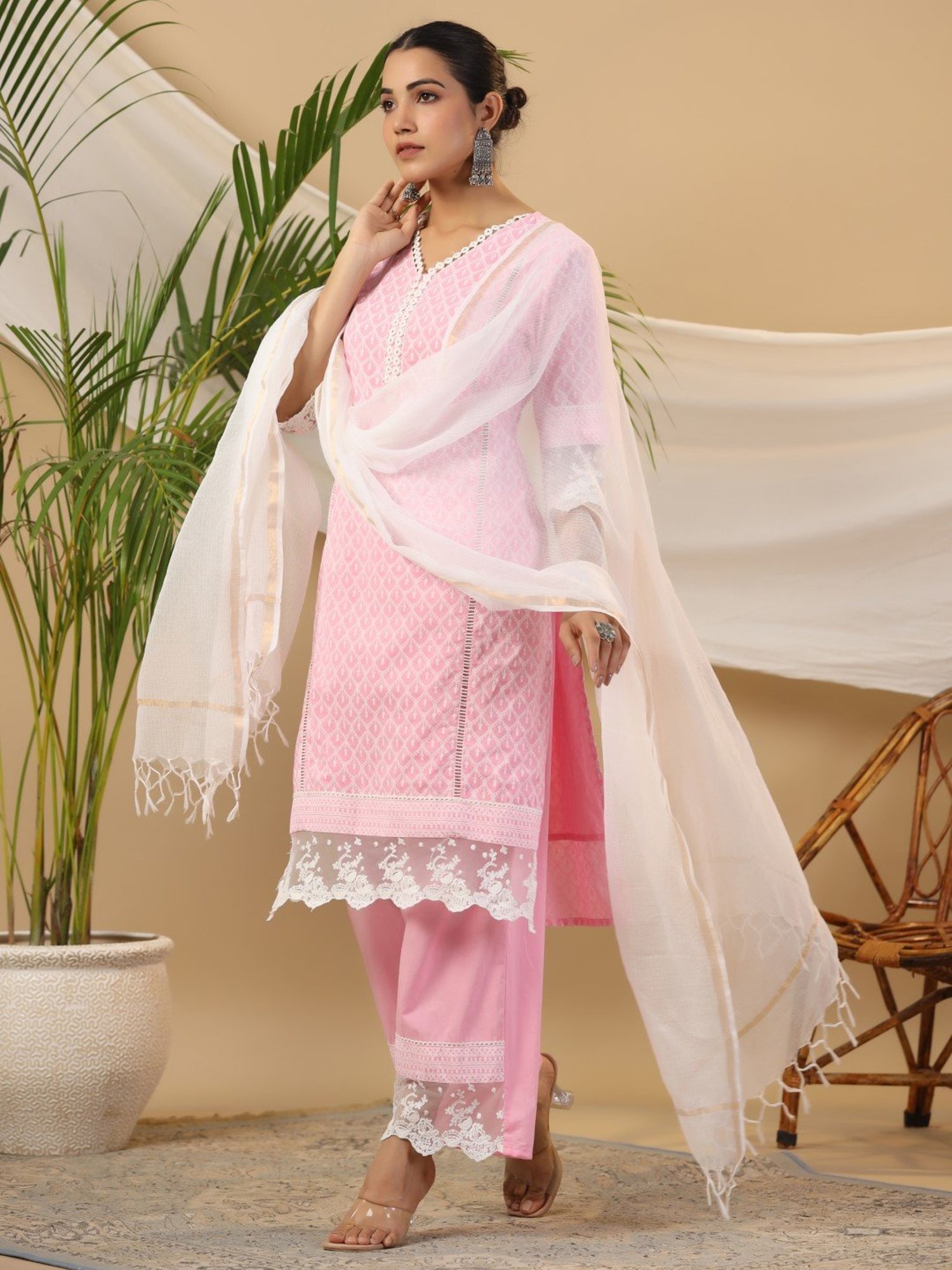 Juniper The Rooh Pink Ethnic Print & Lacy Cotton Kurta Palazzo Set With Lining & Kota Doria Dupatta