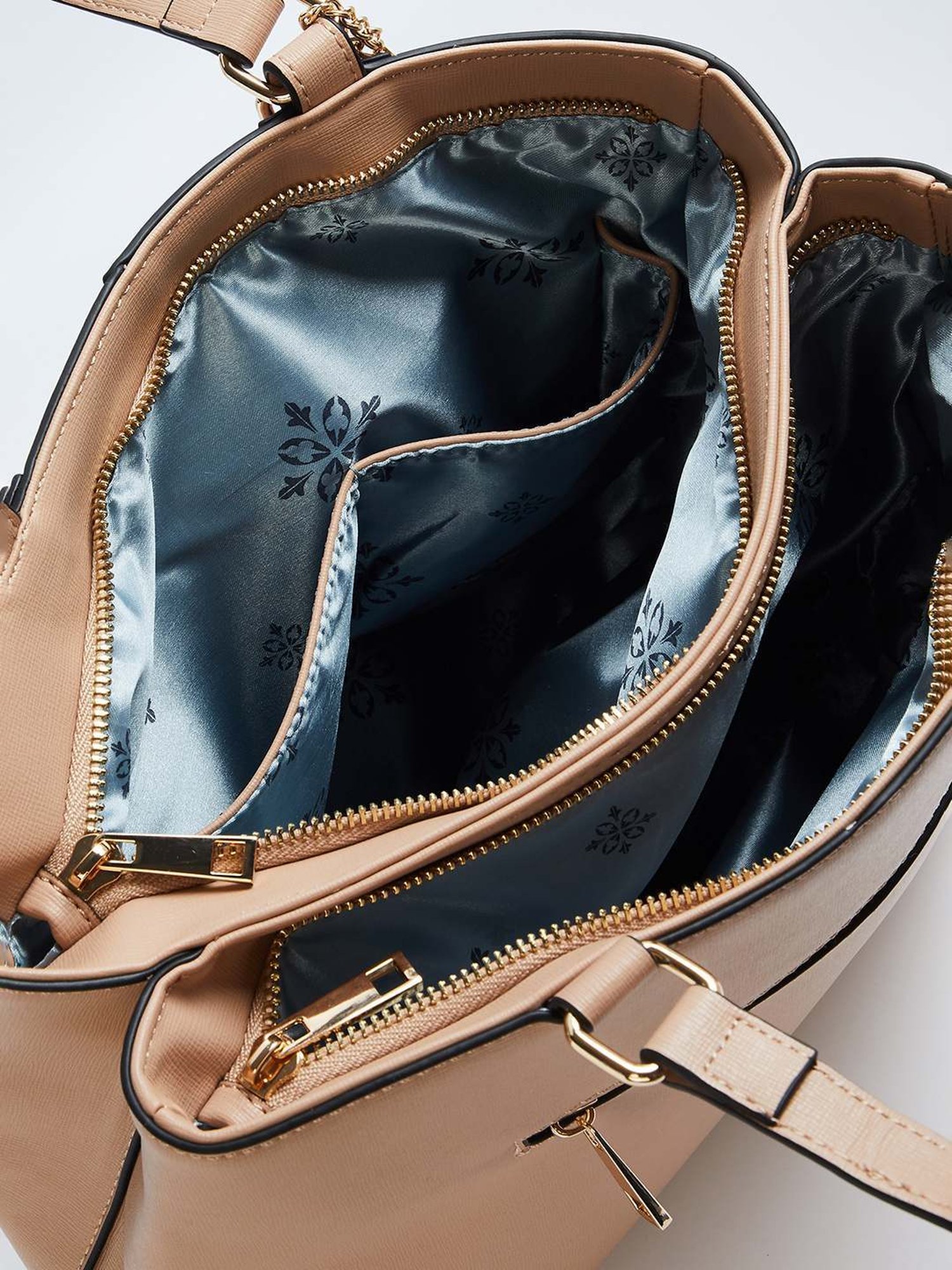 Code by Lifestyle Pink Solid Shoulder Handbag