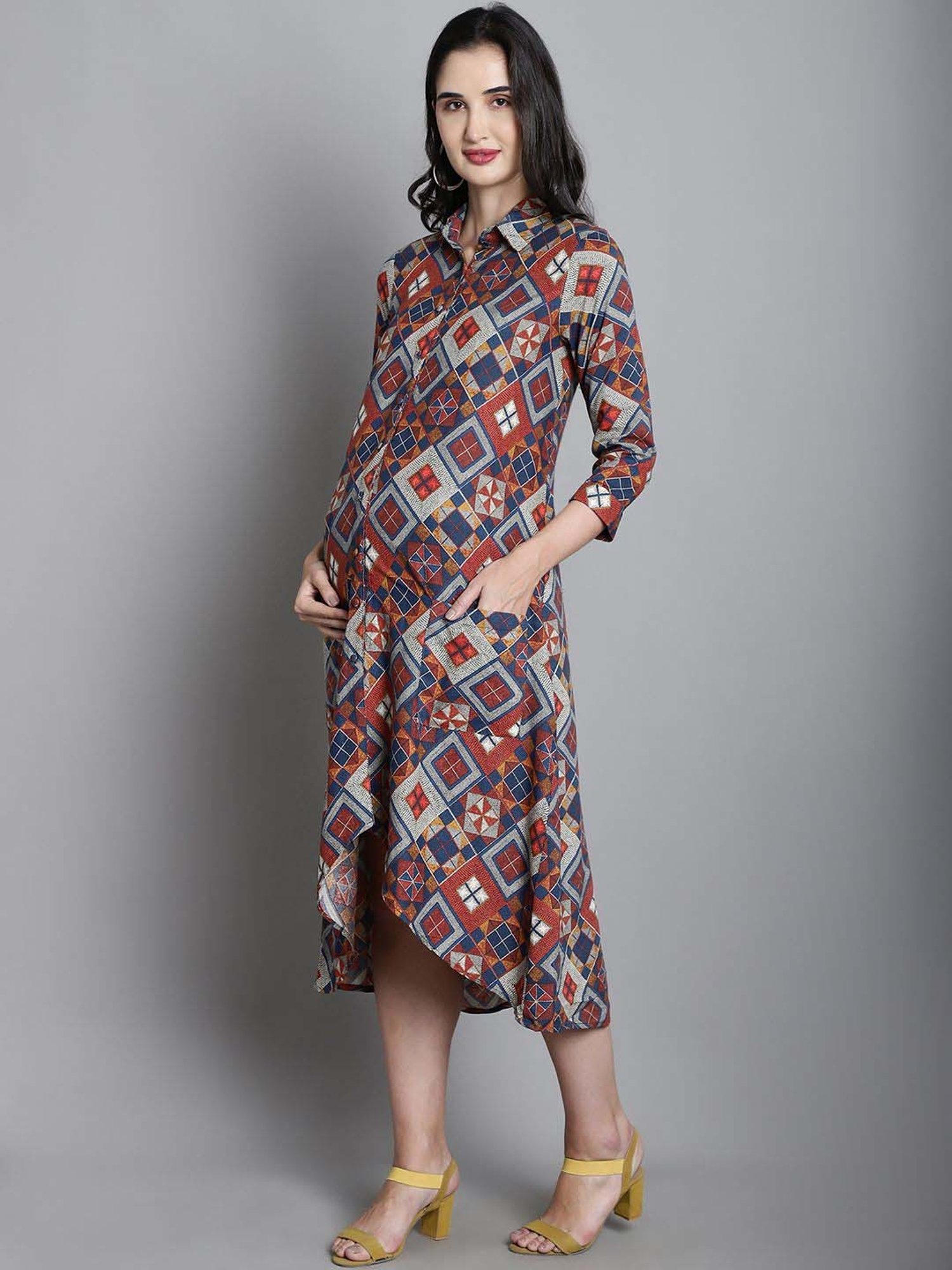 Moms Maternity Maroon Printed Maternity Dress