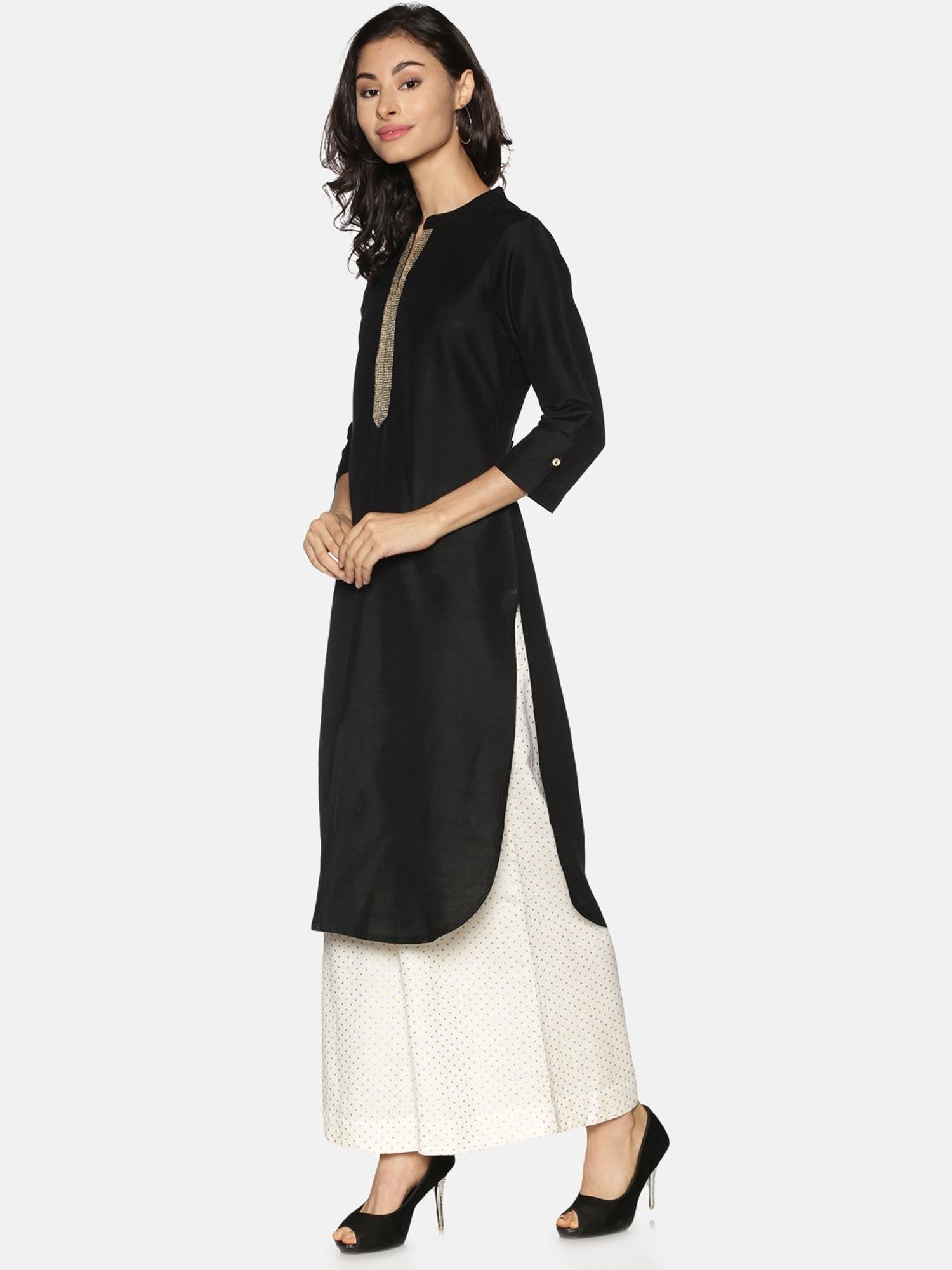 Saffron Threads Black Embroidered Straight Kurta