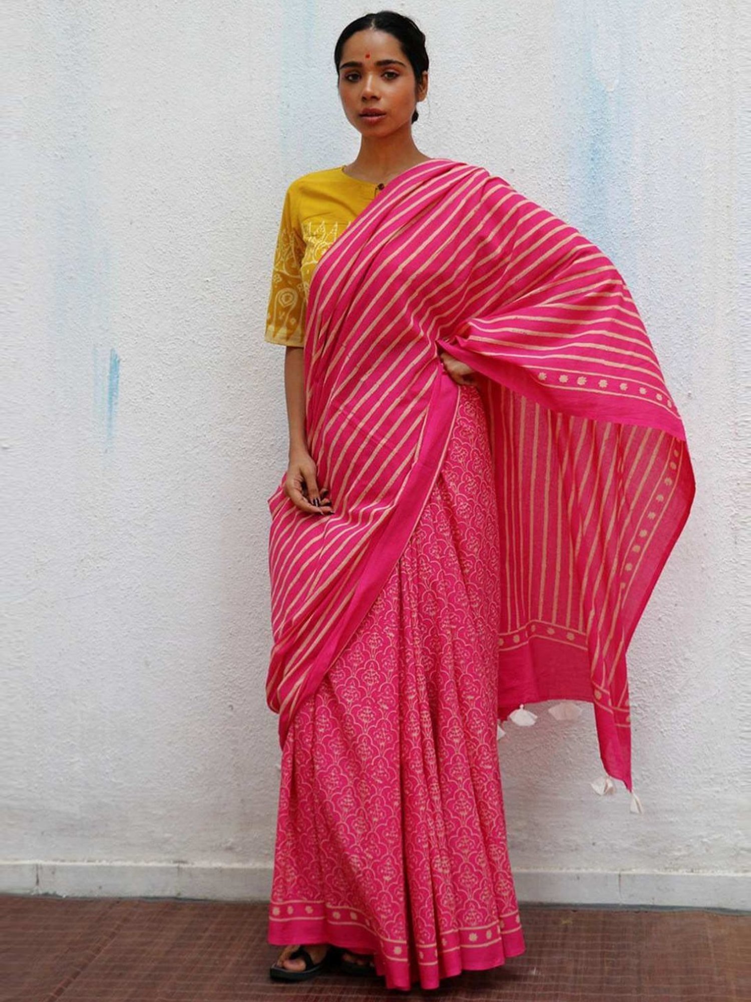 Chidiyaa Pink Paakhi Firelight Handprinted Cotton Sarees