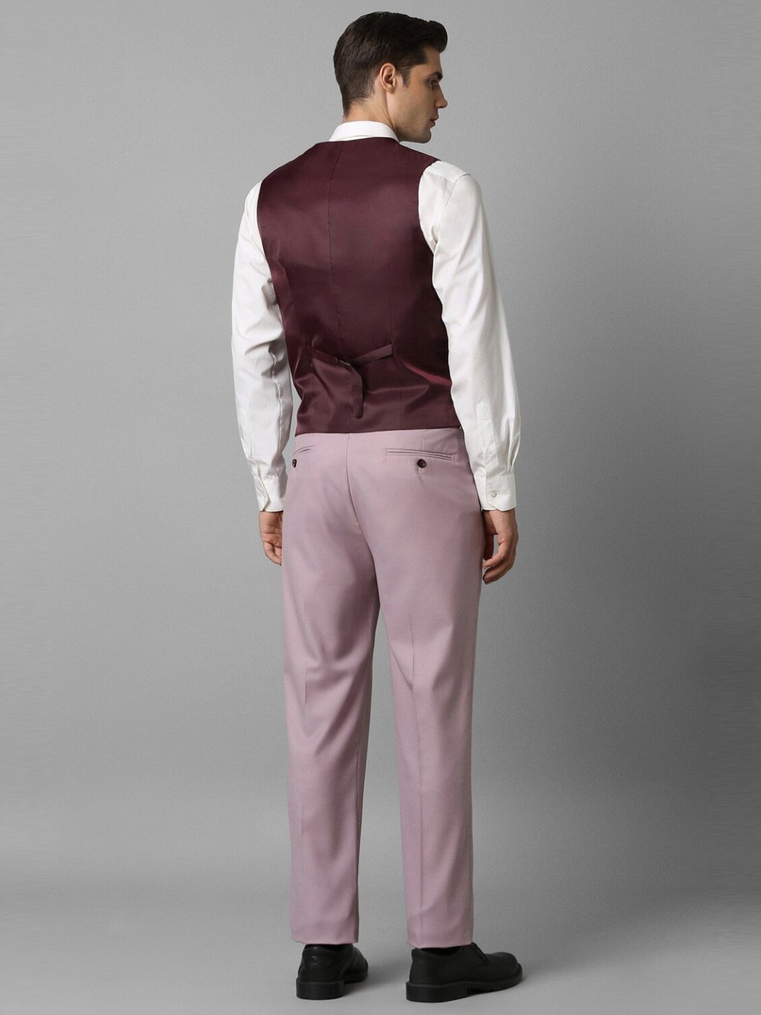 Parx Black Regular Fit Two Piece Suit