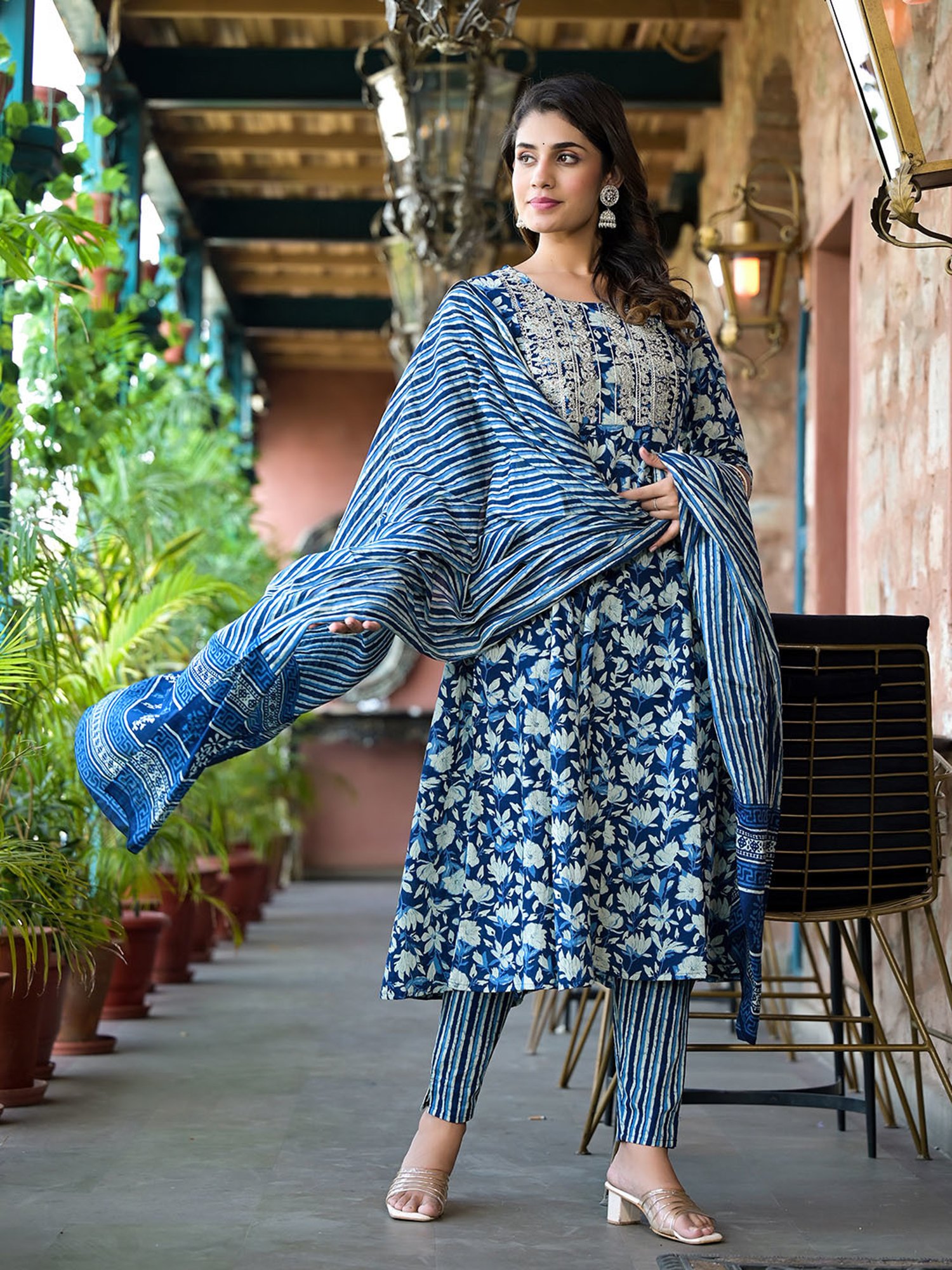 Yufta Blue Embroidered Kurta With Pant & Dupatta