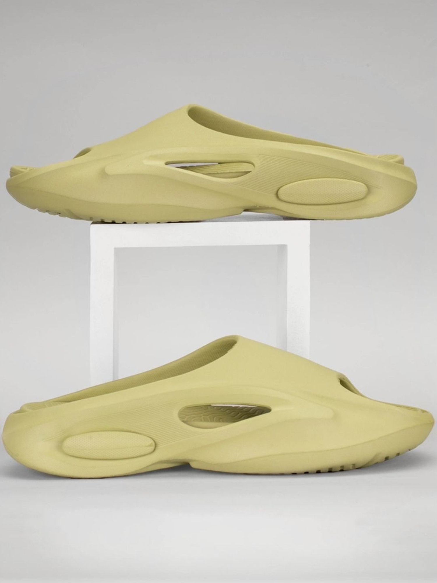 Atom Men's CloudWalk Olive Slides