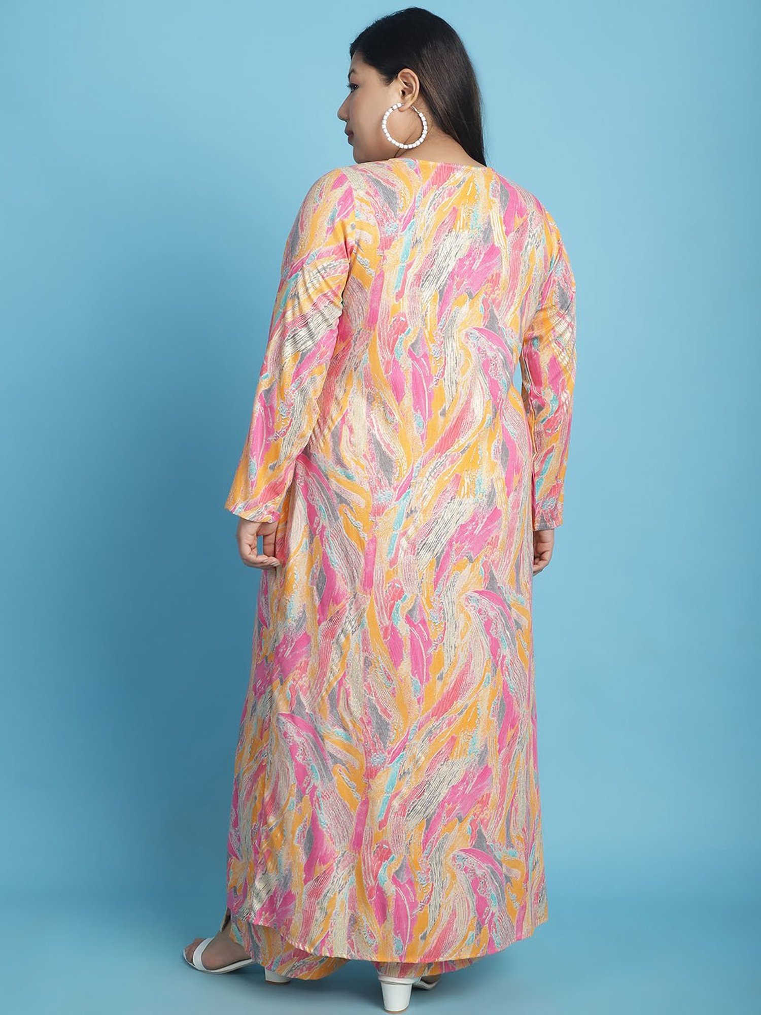 theRebelinme Pink Printed Long Shrug