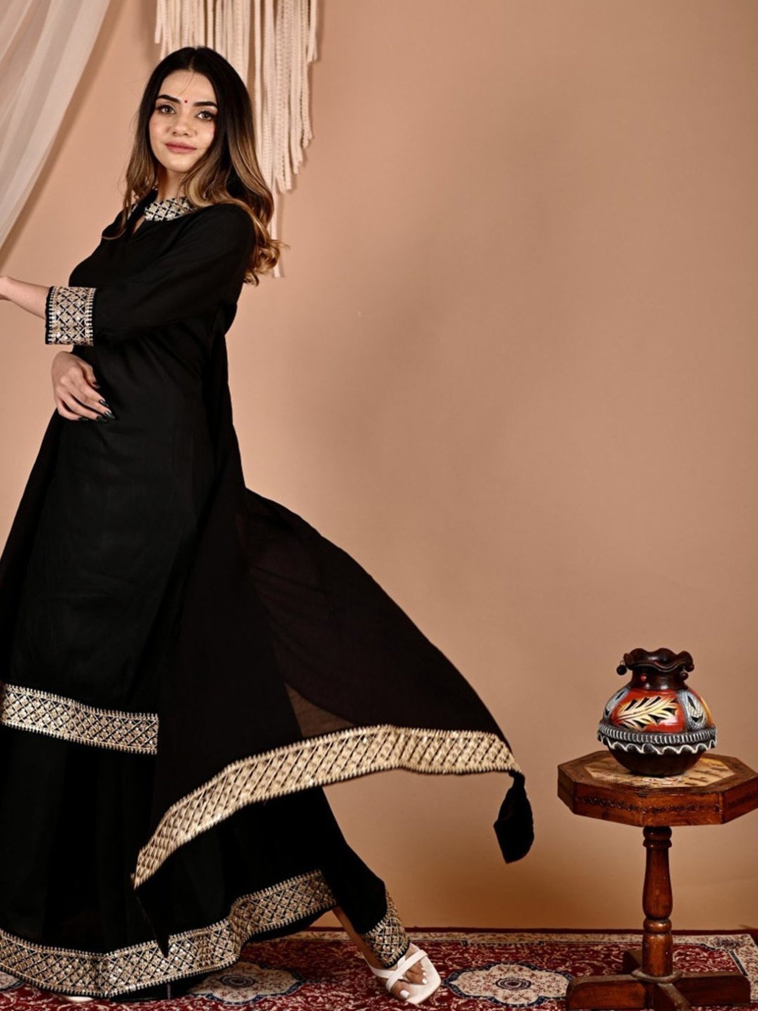 Calmna Black Seroi Gotapatti Sharara Set