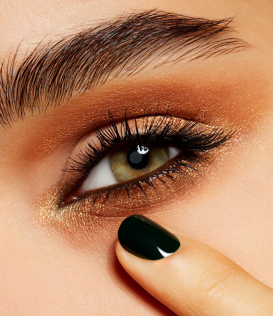 MAC Dazzleshadow Extreme Eyeshadow