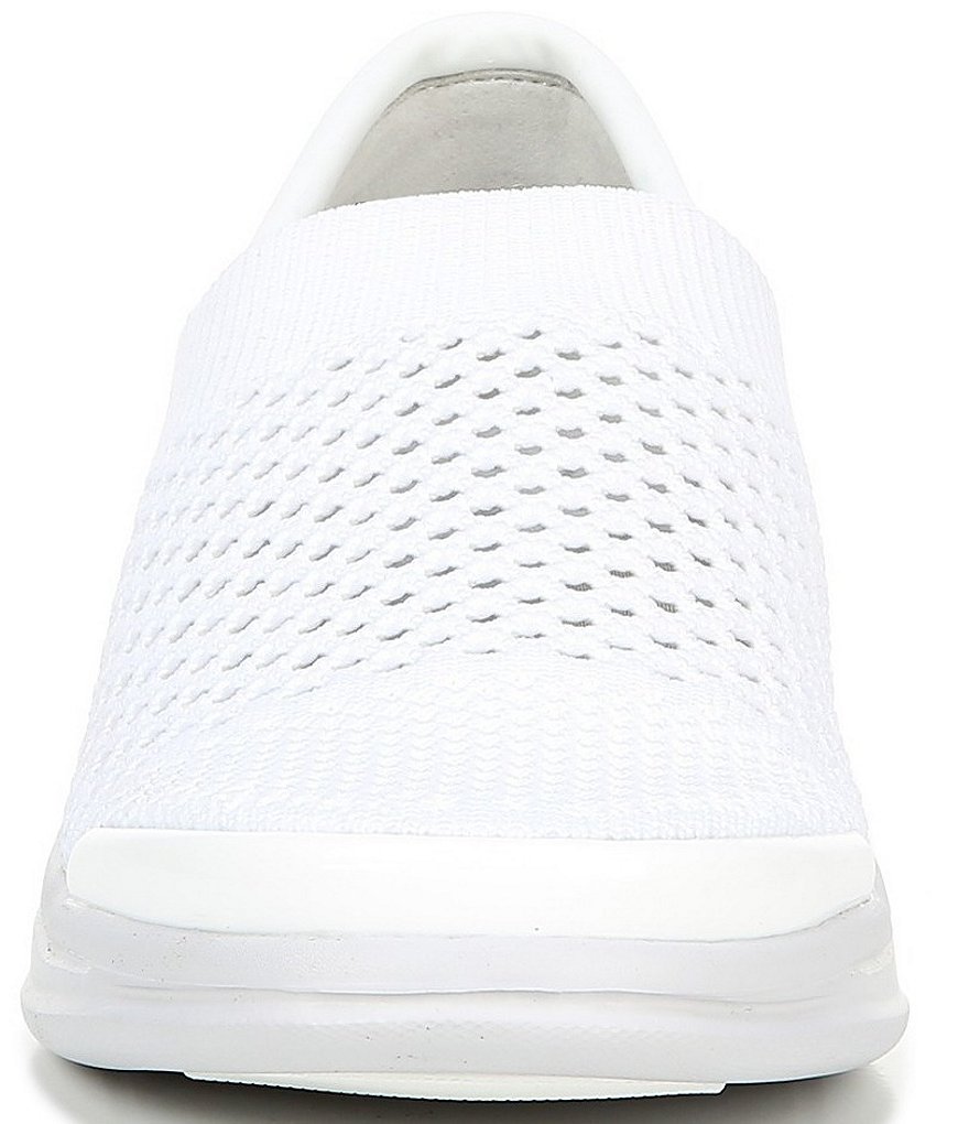 Trotters Kiera Suede Kitten Heel Pumps