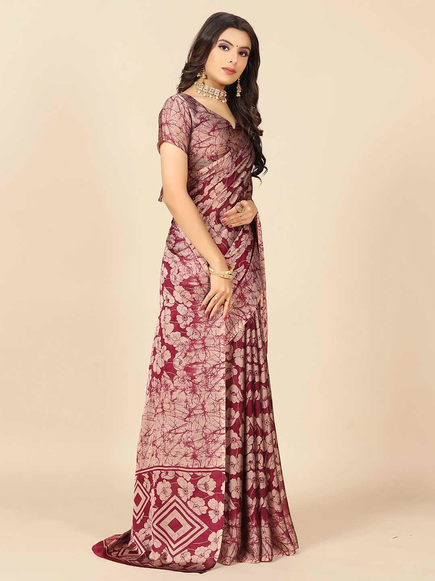 Rangita Maroon Printed Saree With Blouse