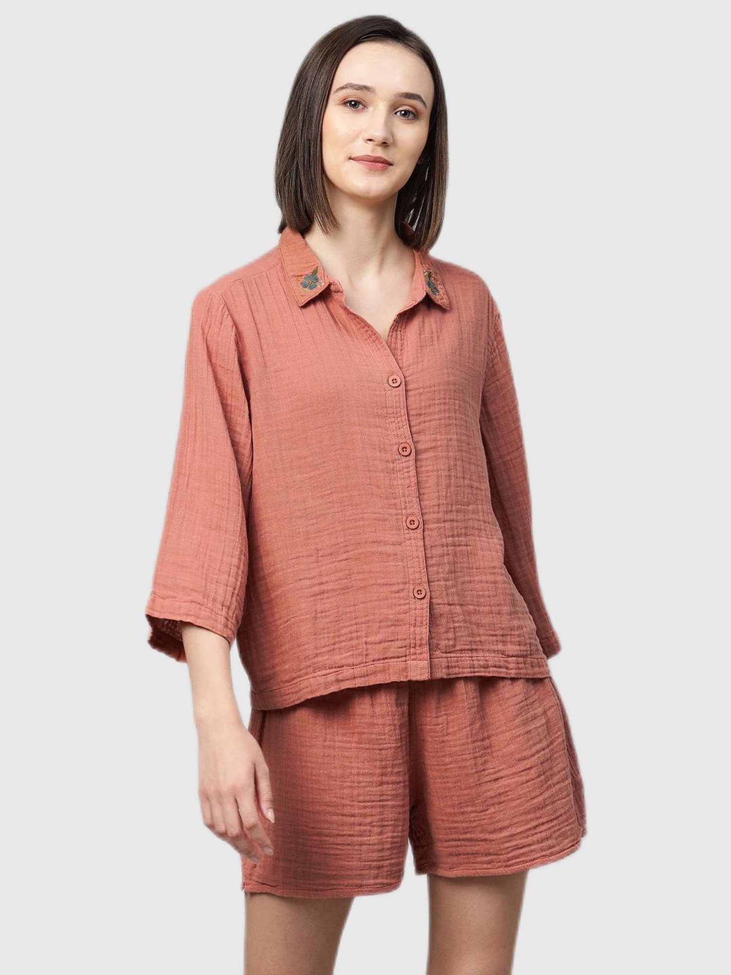 Chemistry Peach Embroidered Shorts Set