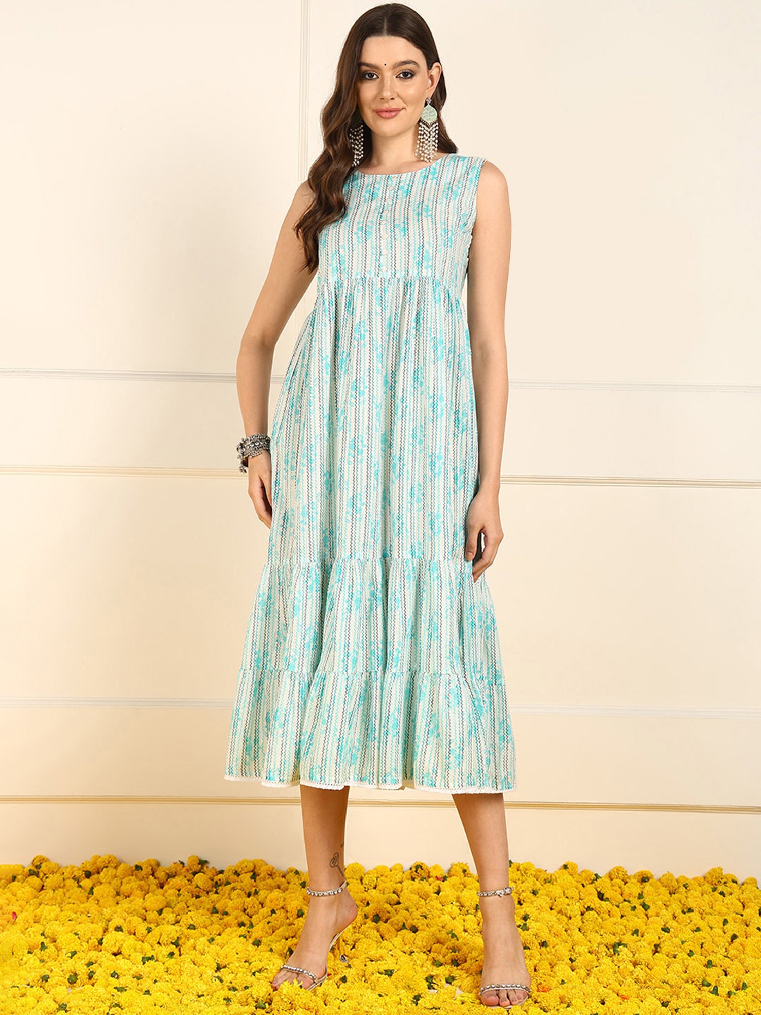 Vaamsi Blue Cotton Printed Midi Ethnic Dress With Shrug