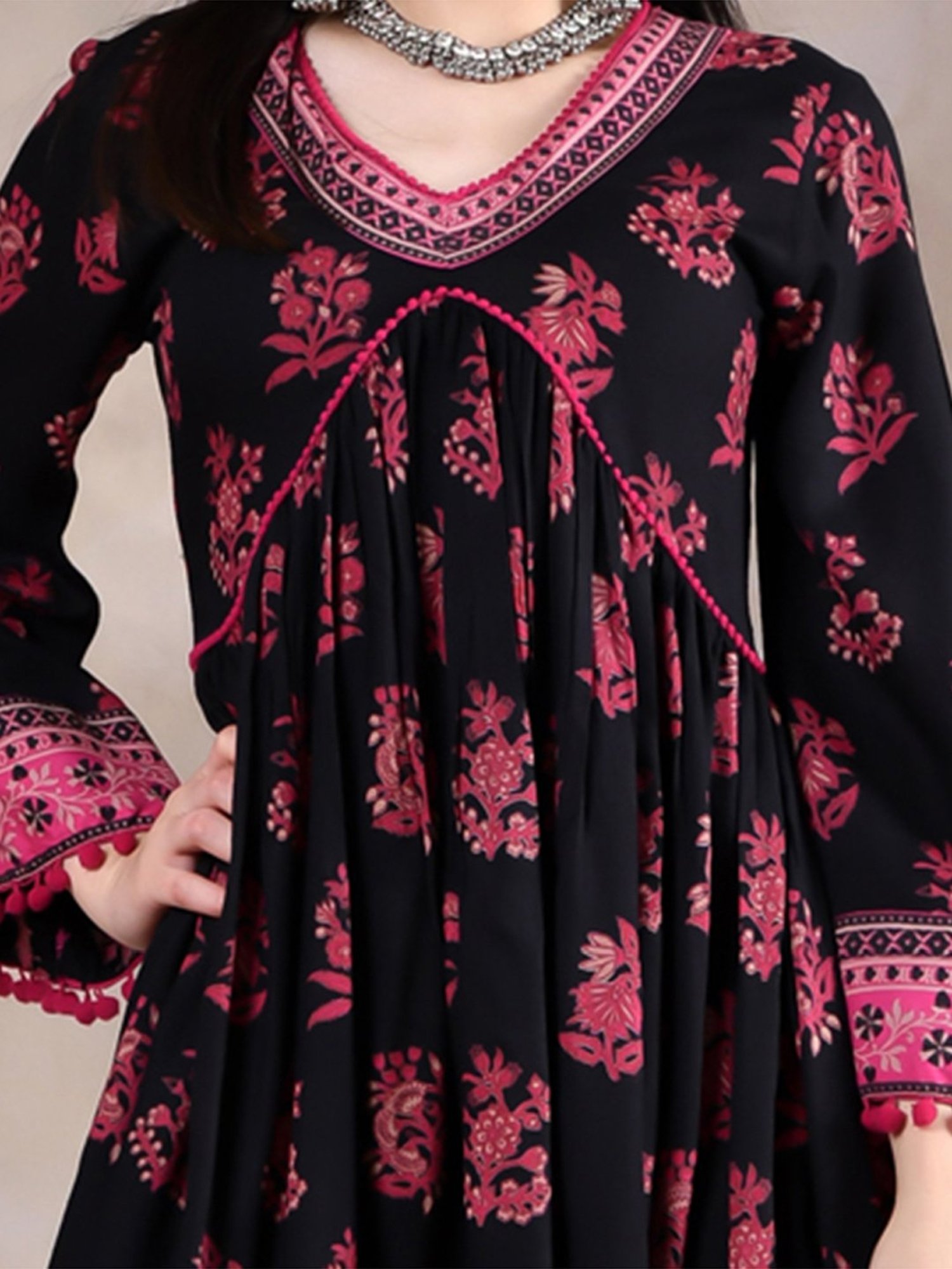 Rustorange Black Floral Print Maxi Dress