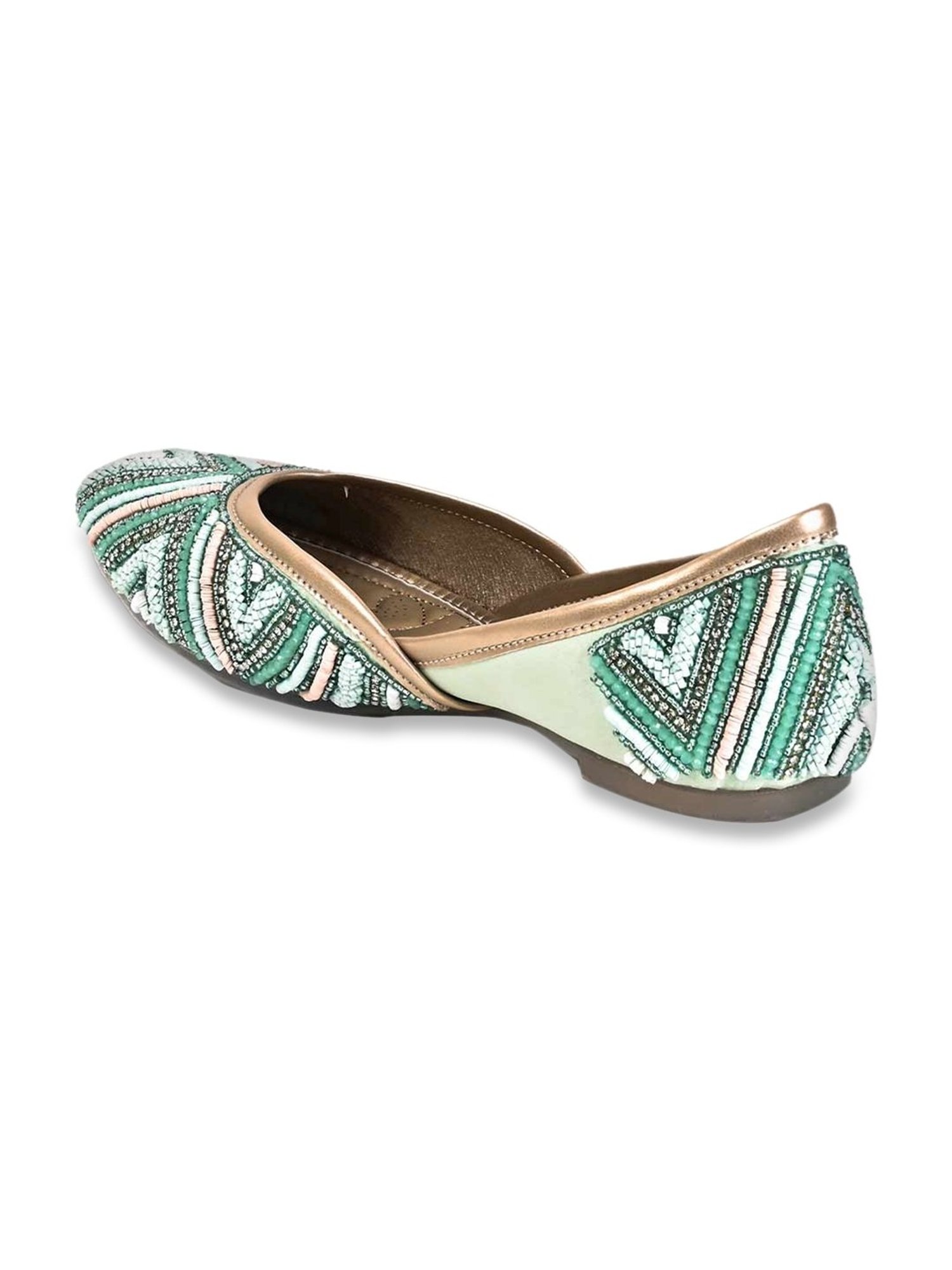 Jove Women's Sea Green Ethnic Juttis