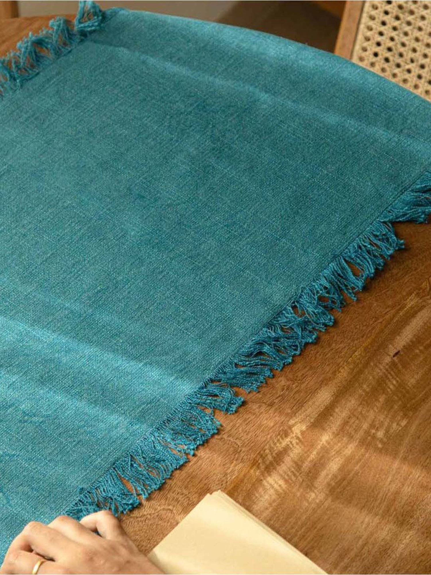 Ellementry Untied Teal Blue Cotton Runner