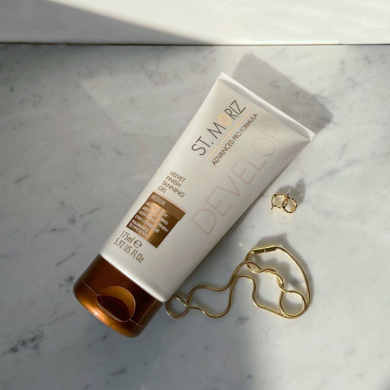 St. Moriz Advanced Pro Velvet Tanning Gel - Medium - 5.92 fl oz