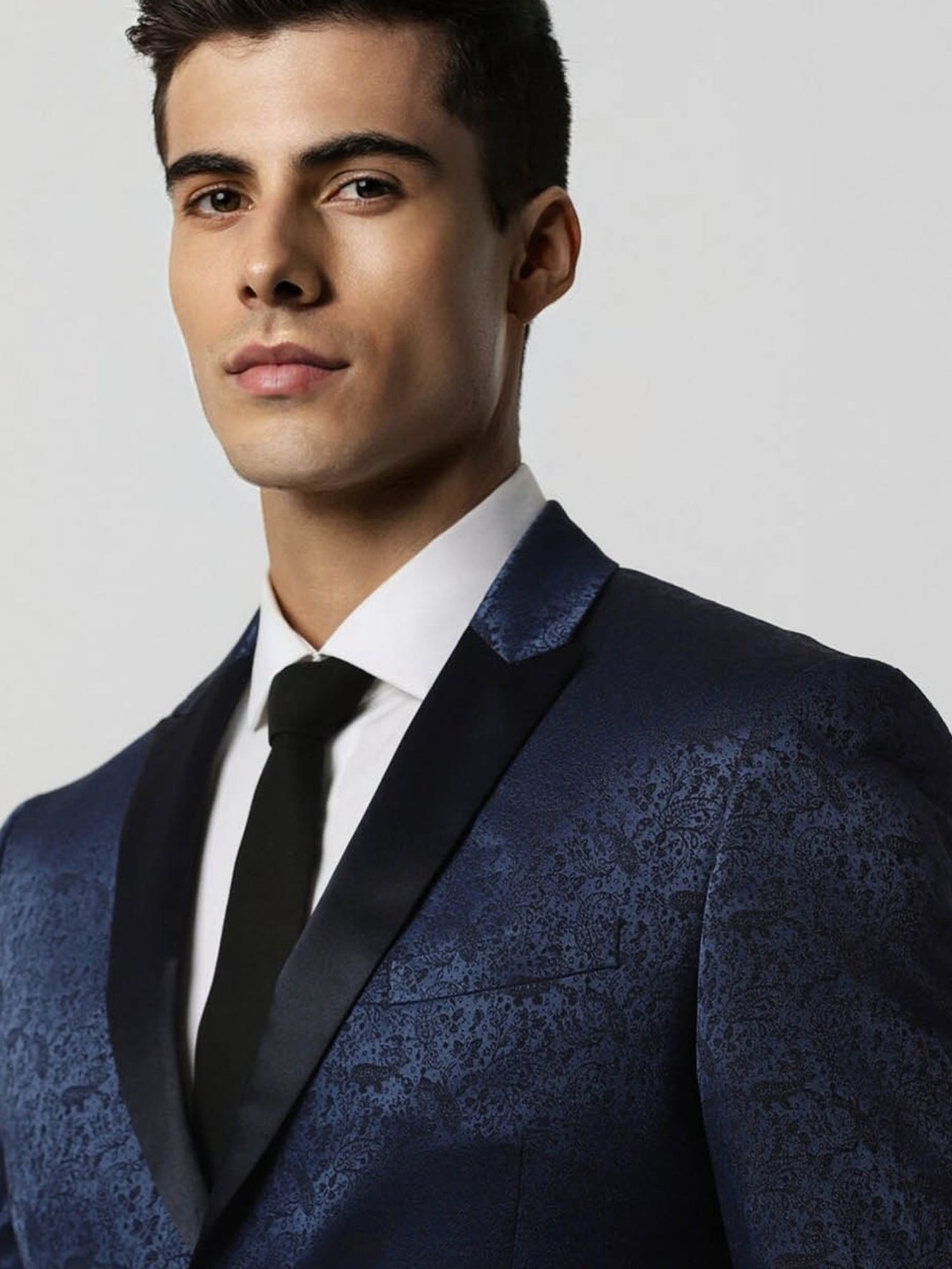 V Dot Navy Skinny Fit Two Piece Suit
