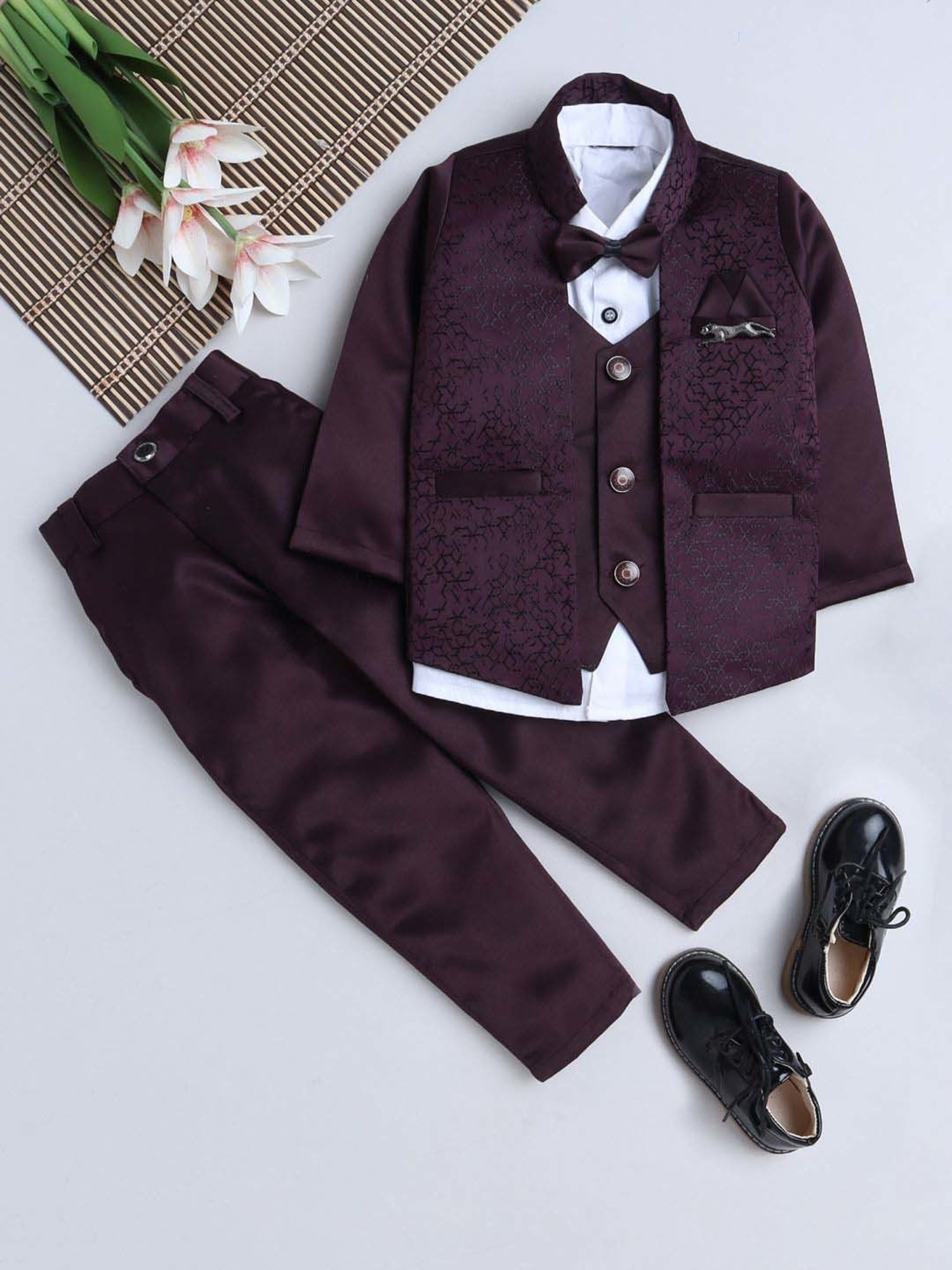 Fourfolds Boys Wine Solid Full Sleeves Clothing Set