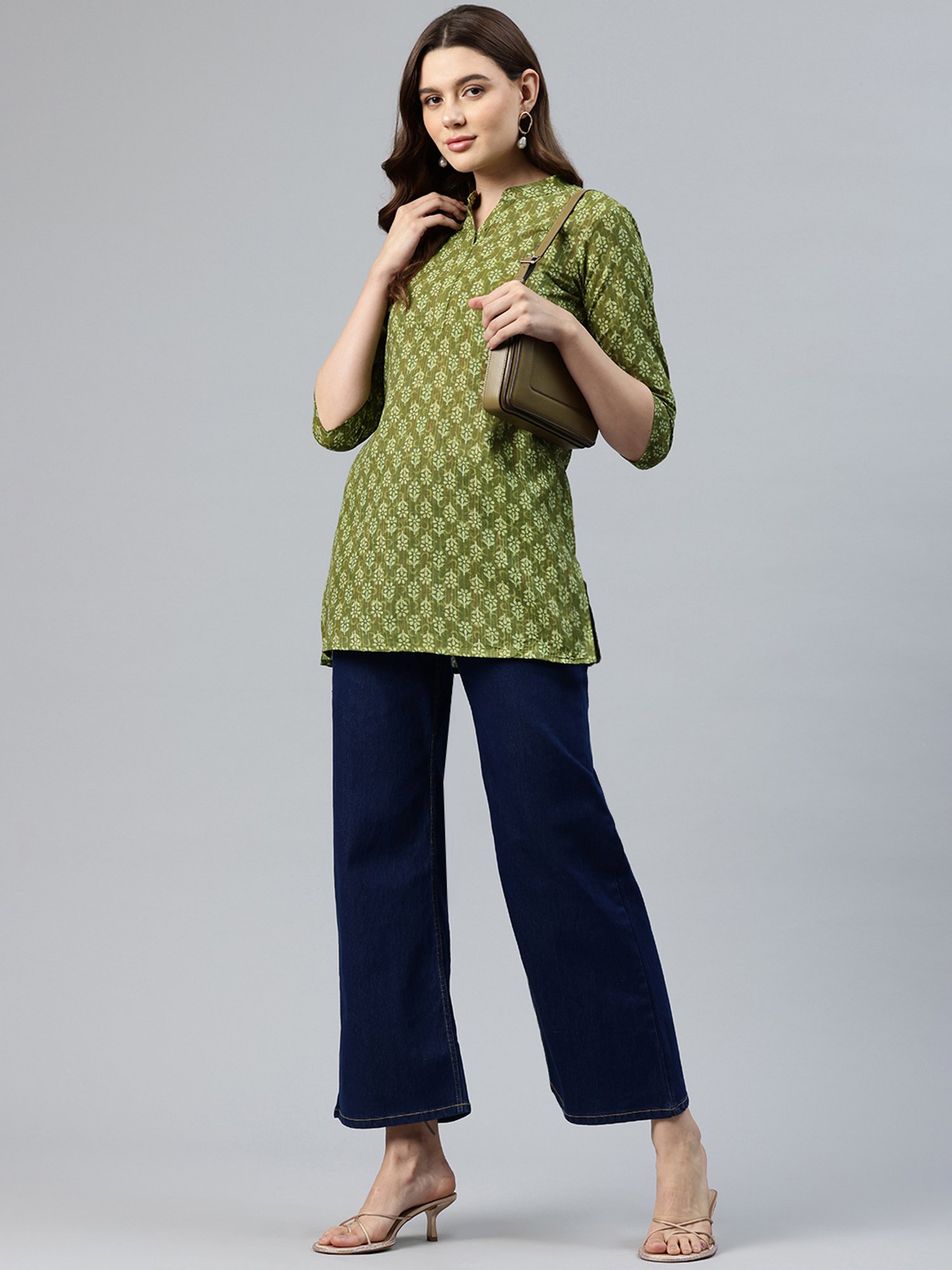 One Femme Green Cotton Printed A Line Kurti