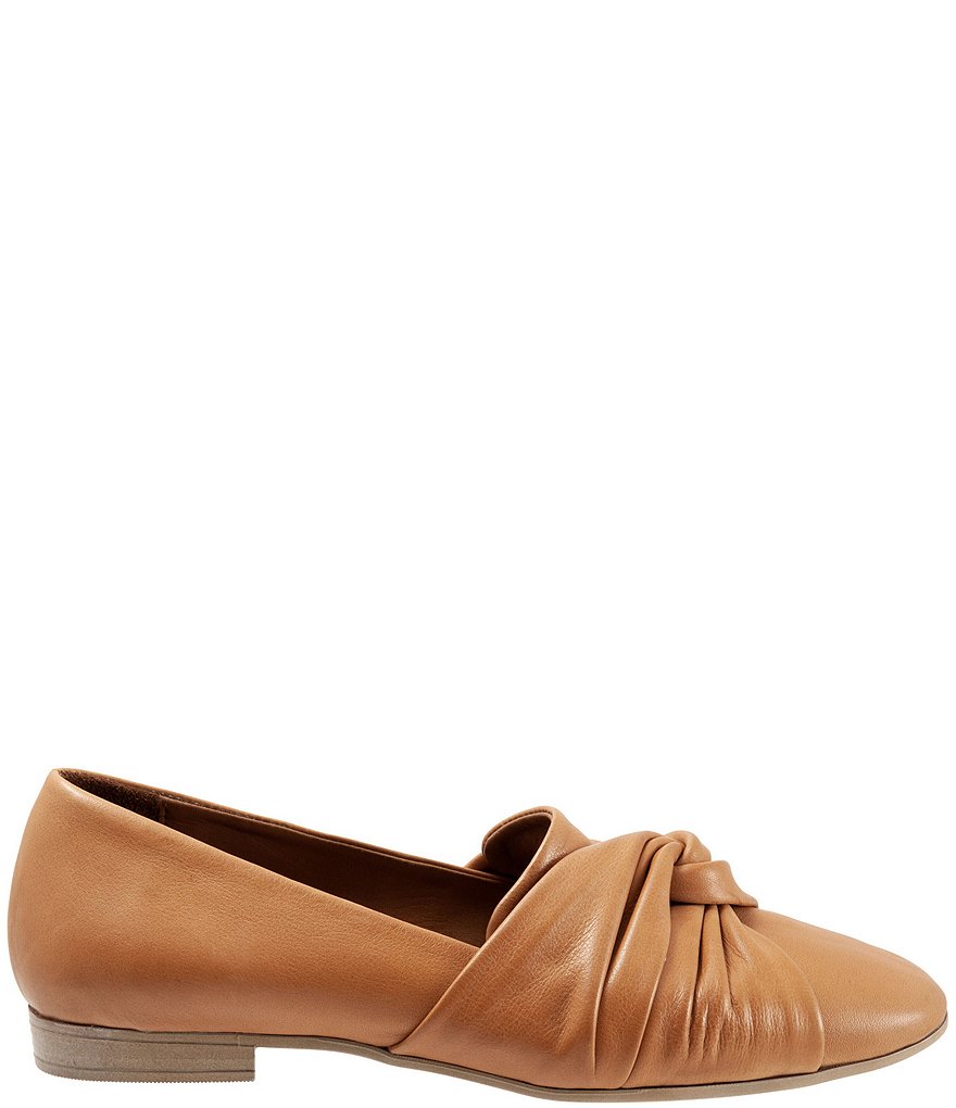 Bueno Emma Leather Pleated Knot Slip-On Flat Loafers
