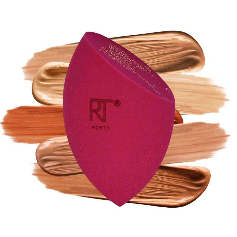 Real Techniques Cheetah Miracle Complexion Sponge