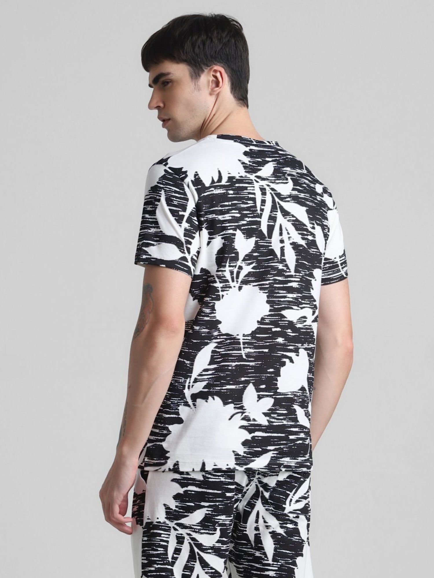 Jack & Jones Cloud Dancer Cotton Regular Fit Printed T-Shirt